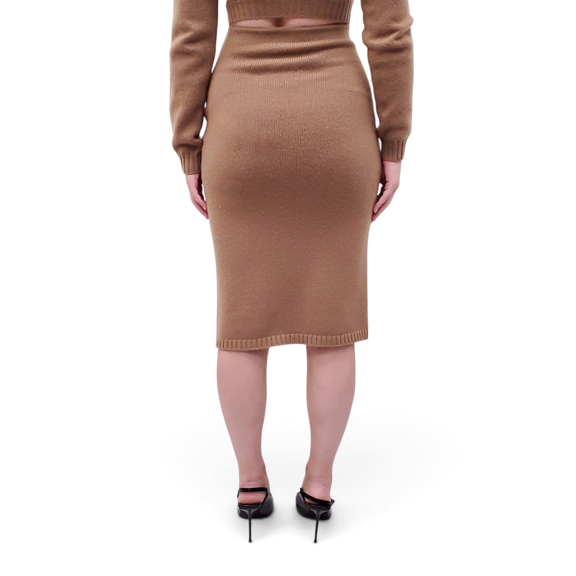 FENDI KHAKI 2-PIECE KNIT SET - SIZE 40