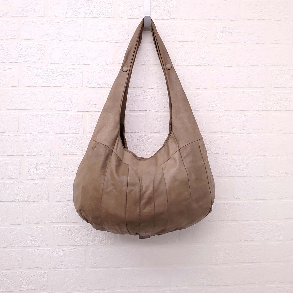 FENDI KHAKI LEATHER SHOULDER BAG