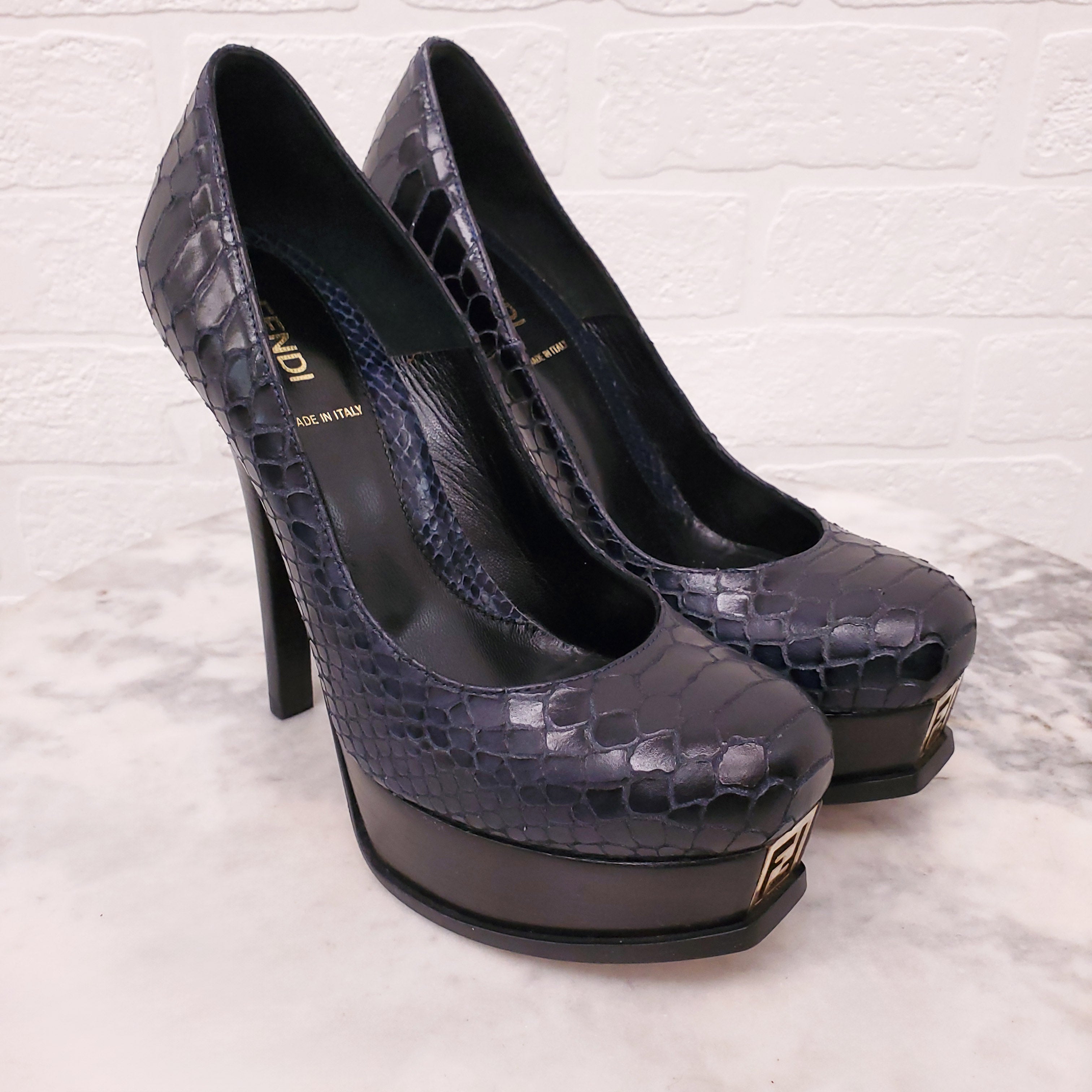 FENDI NAVY SNAKESKIN HEELS - SIZE 37.5