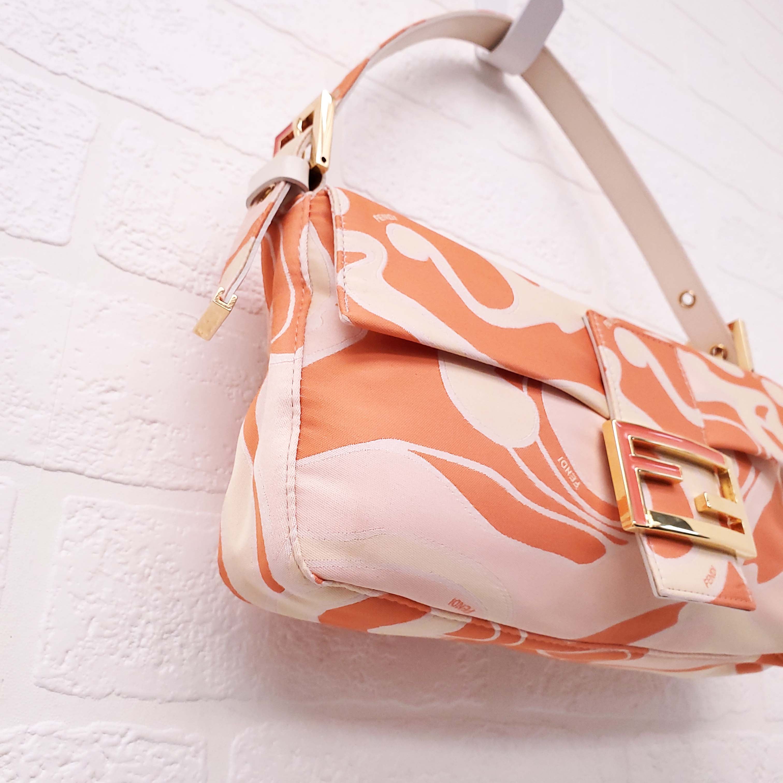 FENDI ORANGE AND YELLOW 'ZUCCA FF PSYCHEDELIC BAGUETTE' SHOULDER BAG