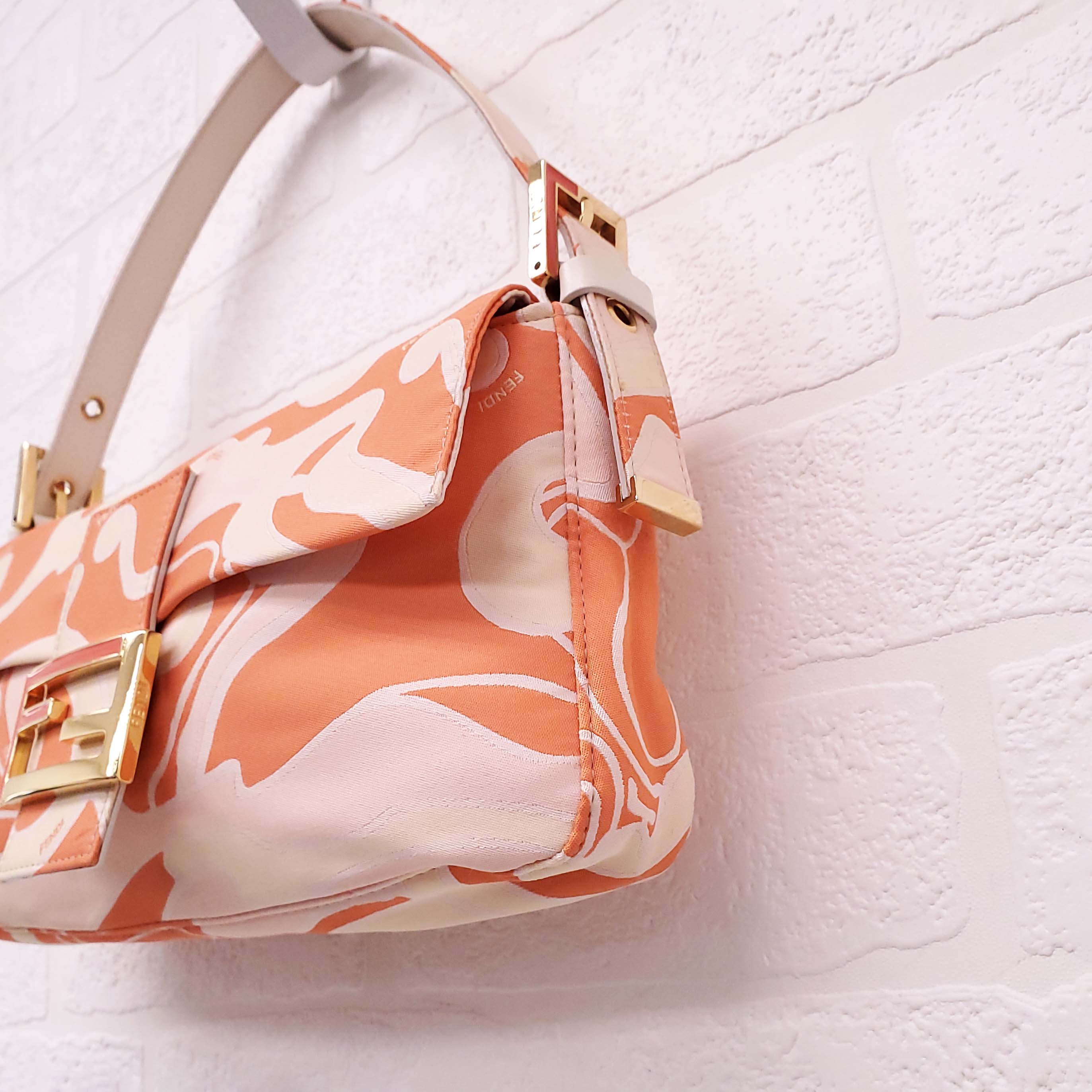 FENDI ORANGE AND YELLOW 'ZUCCA FF PSYCHEDELIC BAGUETTE' SHOULDER BAG