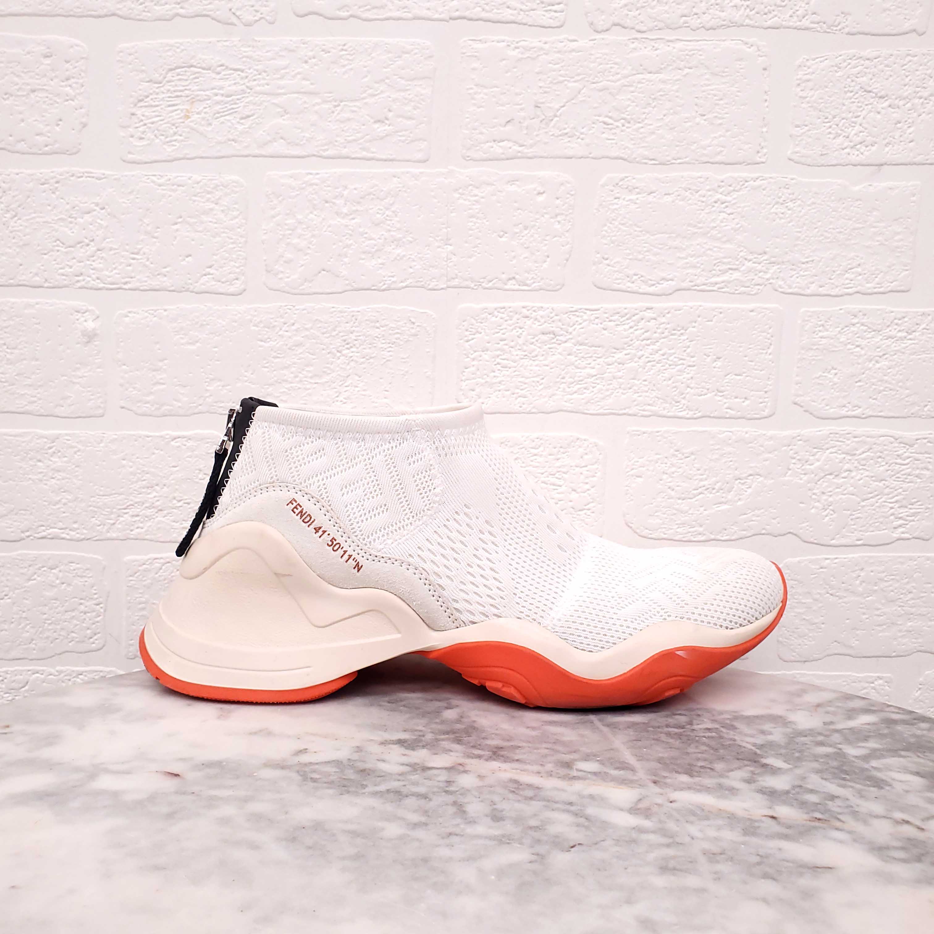 FENDI WHITE LOGO ANKLE SNEAKERS - SIZE 40