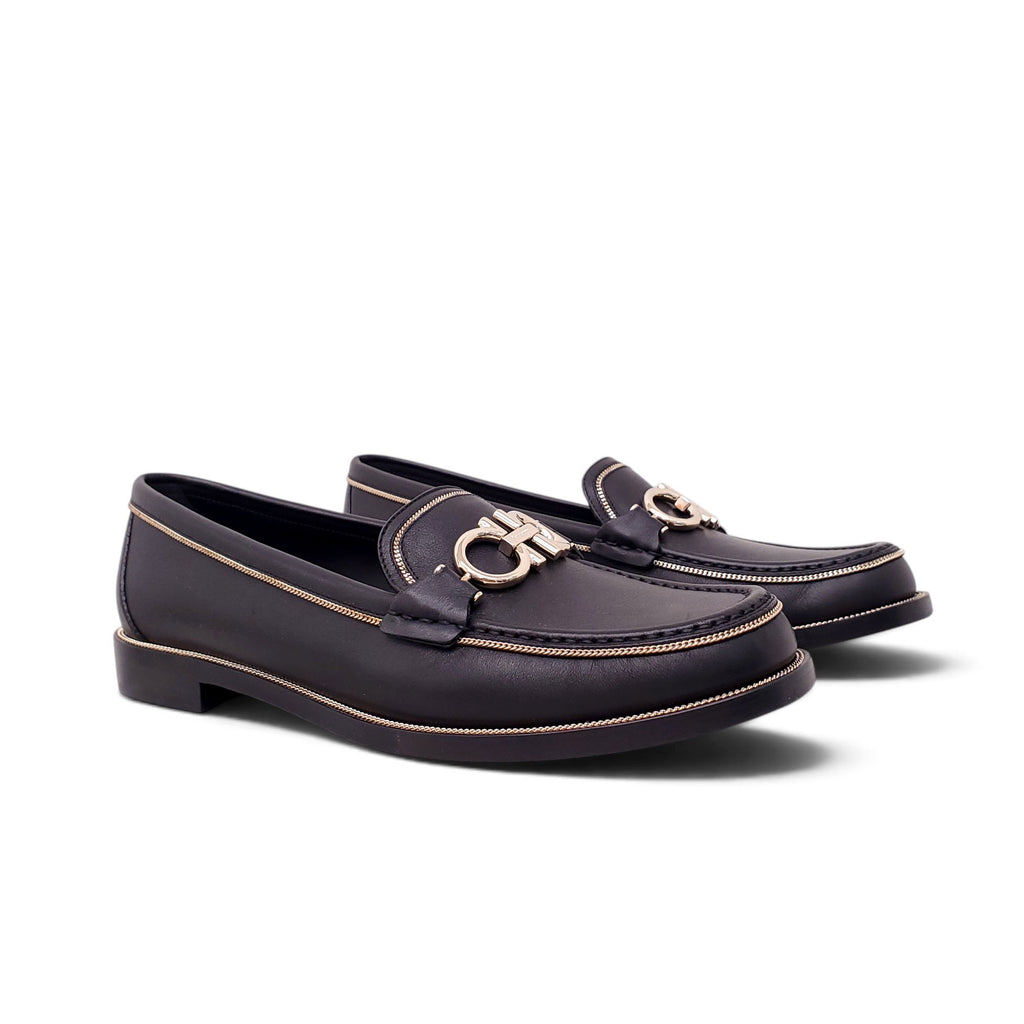 FERRAGAMO BLACK LOAFERS WITH GOLD DETAIL - SIZE 9C