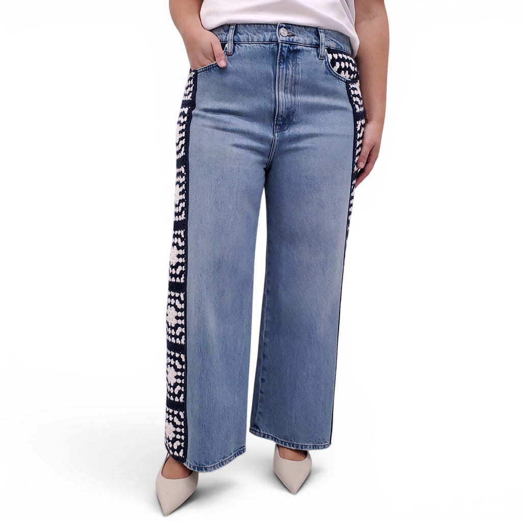 FRAME 'LE JANE WIDE LEG CROP’ JEANS WITH CROCHET PATTERN DETAIL - SIZE 31