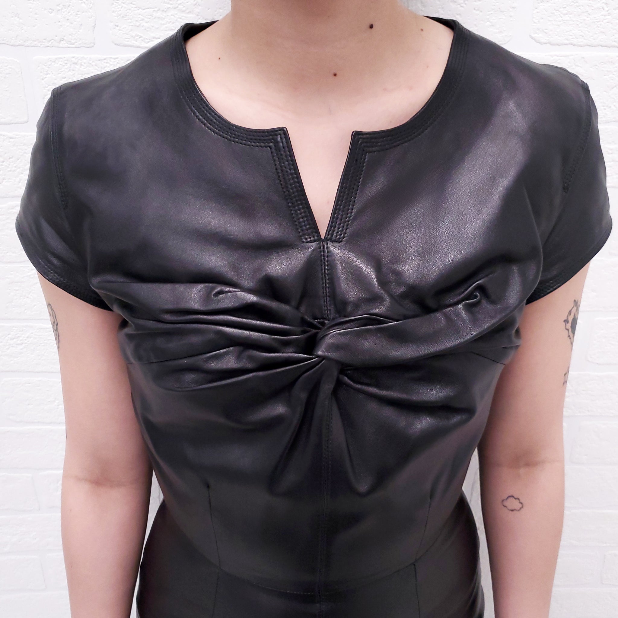 GIANFRANCO FERRE LEATHER DRESS - SIZE 38 – Rewind Couture