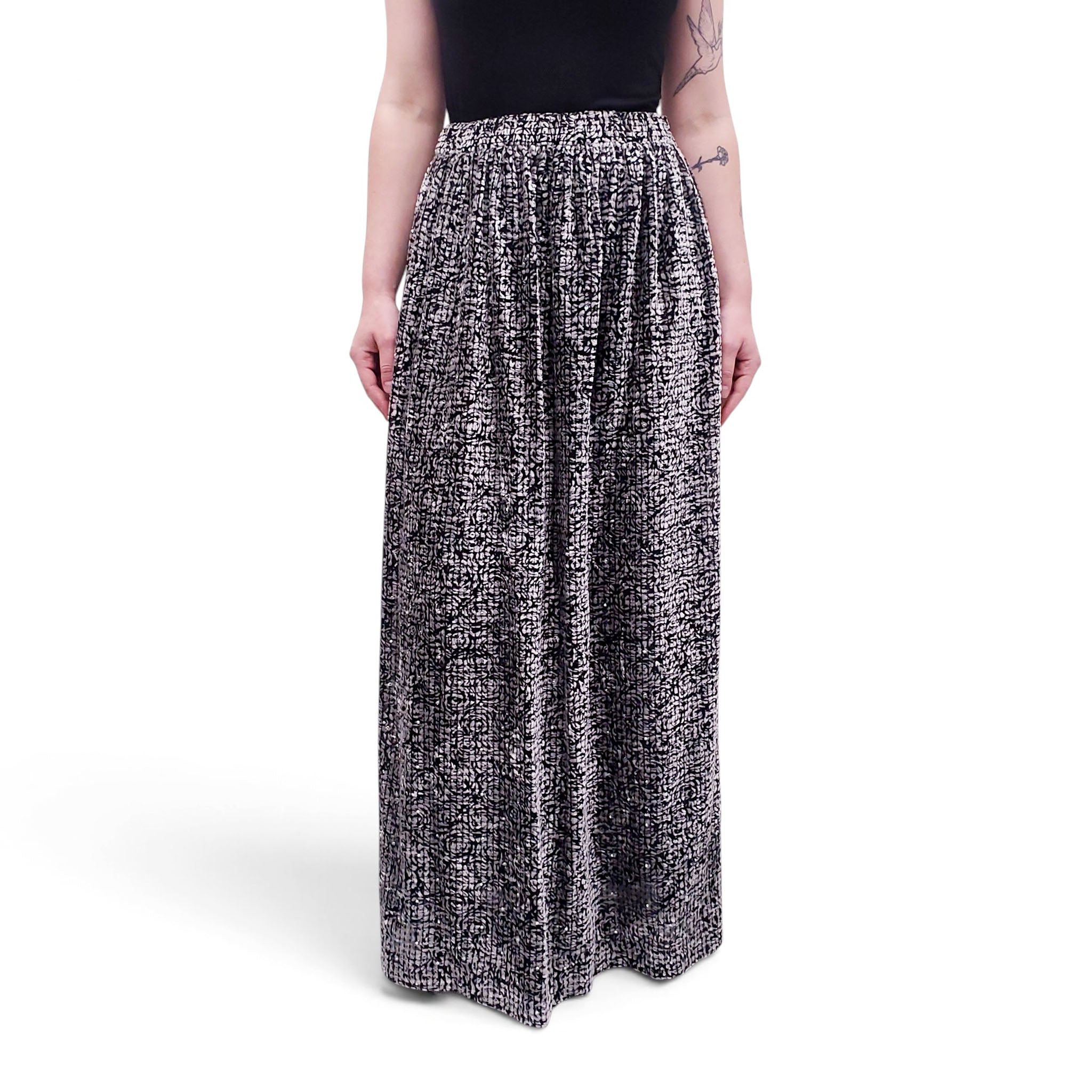 GIORGIO ARMANI BLACK BLACK AND WHITE LONG SKIRT - SIZE 12