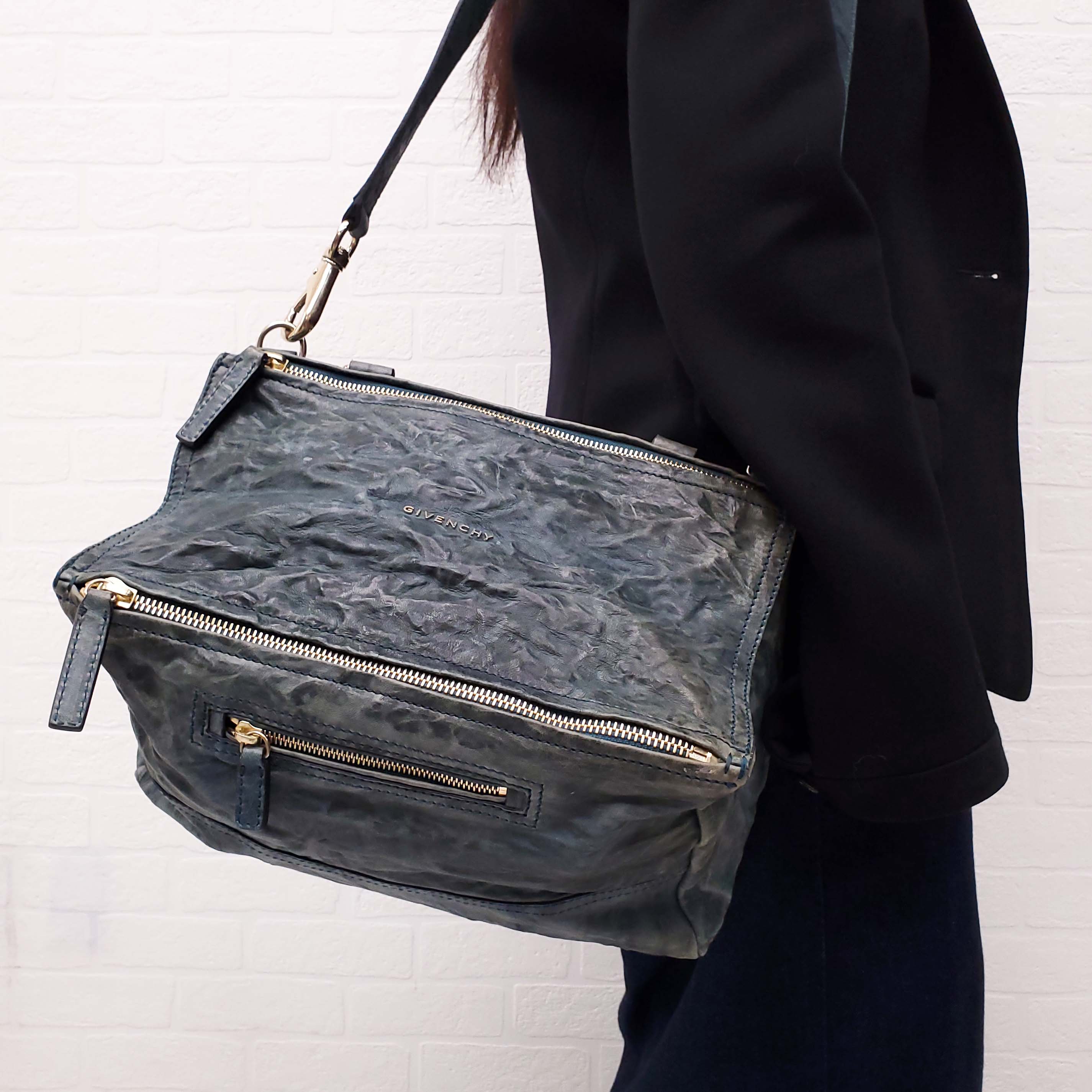 GIVENCHY DARK TURQUOISE LEATHER MEDIUM PANDORA BAG