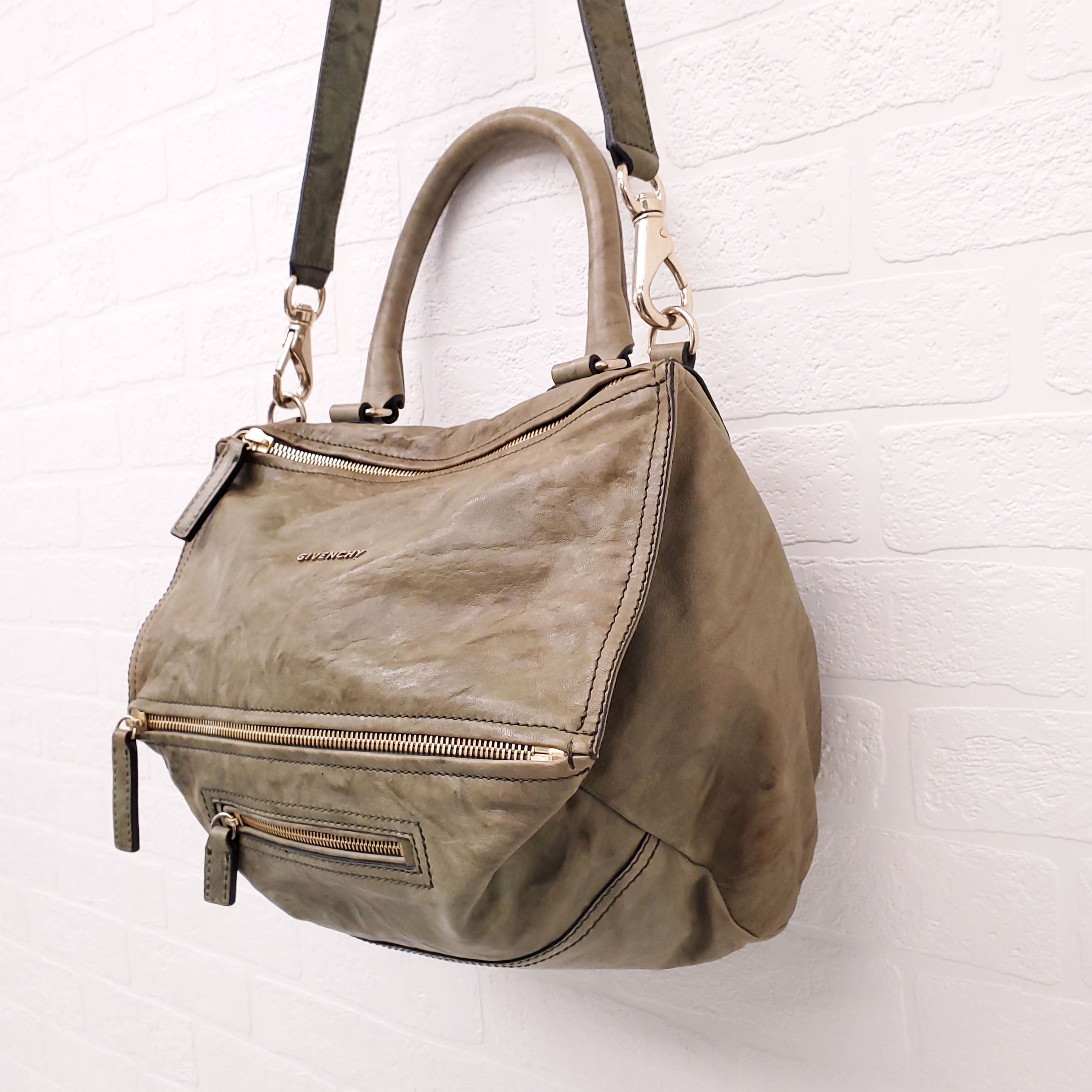 GIVENCHY GREEN LEATHER MEDIUM PANDORA BAG