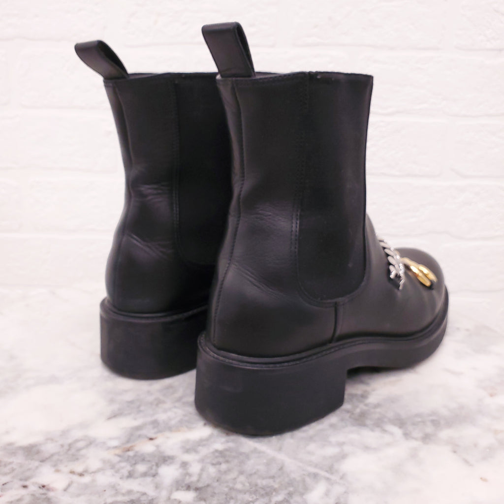GUCCI BLACK BOOTS WITH HORSEBIT AND CHAIN DETAIL - SIZE 38