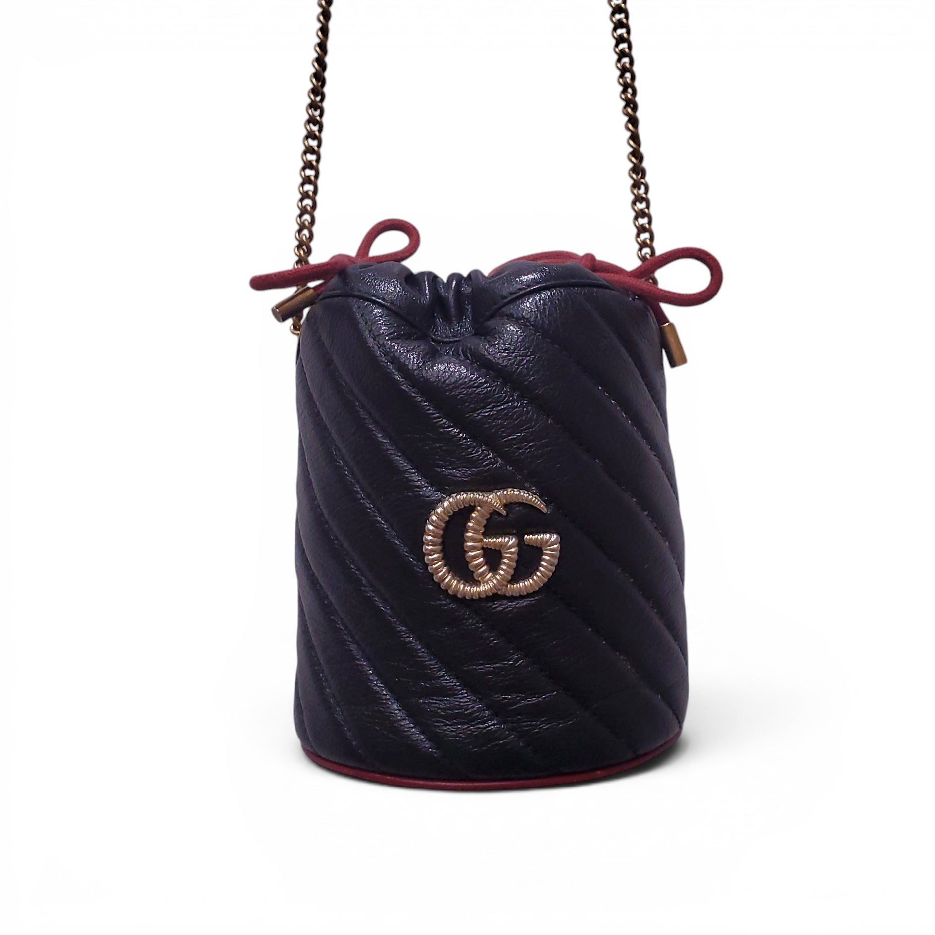 GUCCI BLACK LEATHER LOGO BUCKET BAG