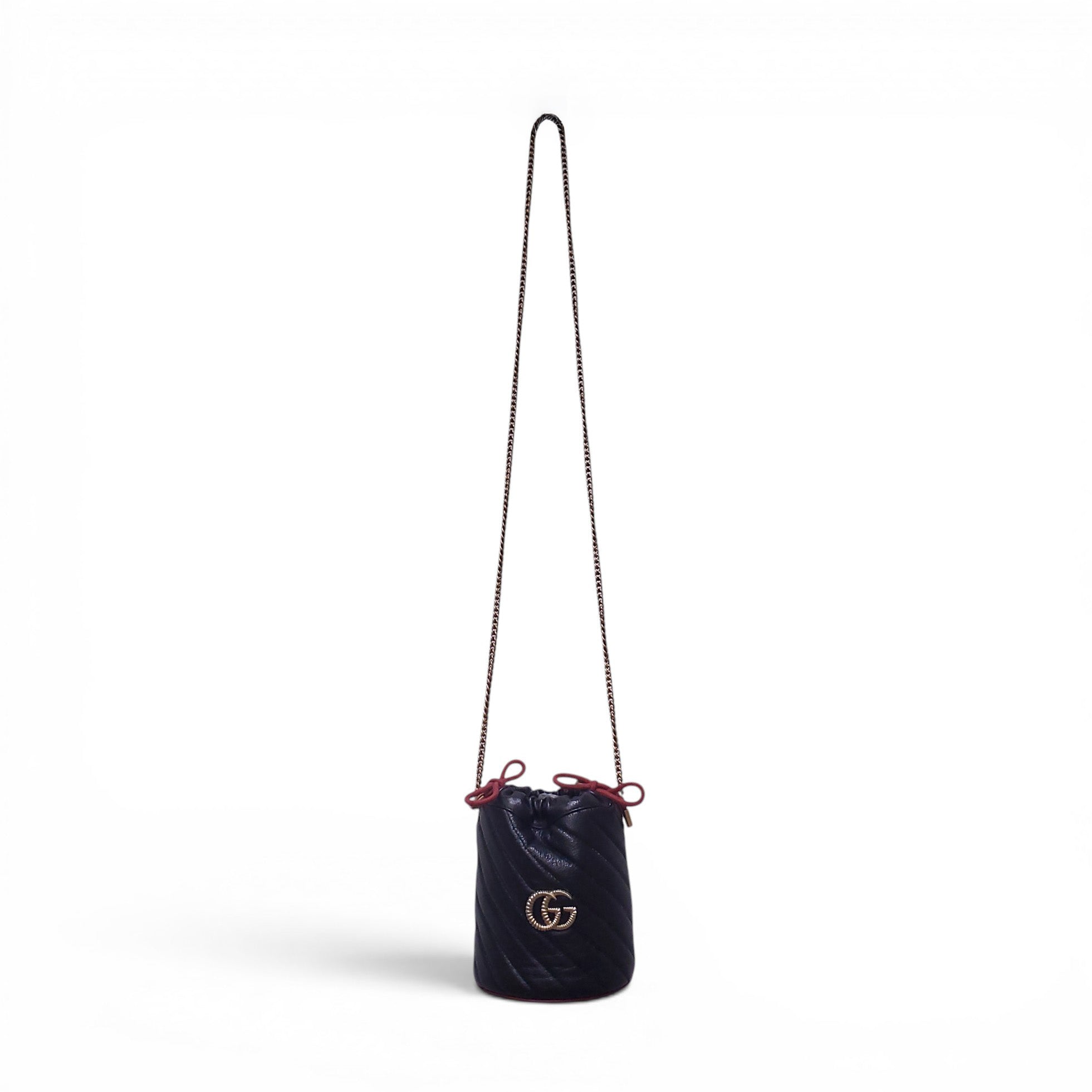 GUCCI BLACK LEATHER LOGO BUCKET BAG