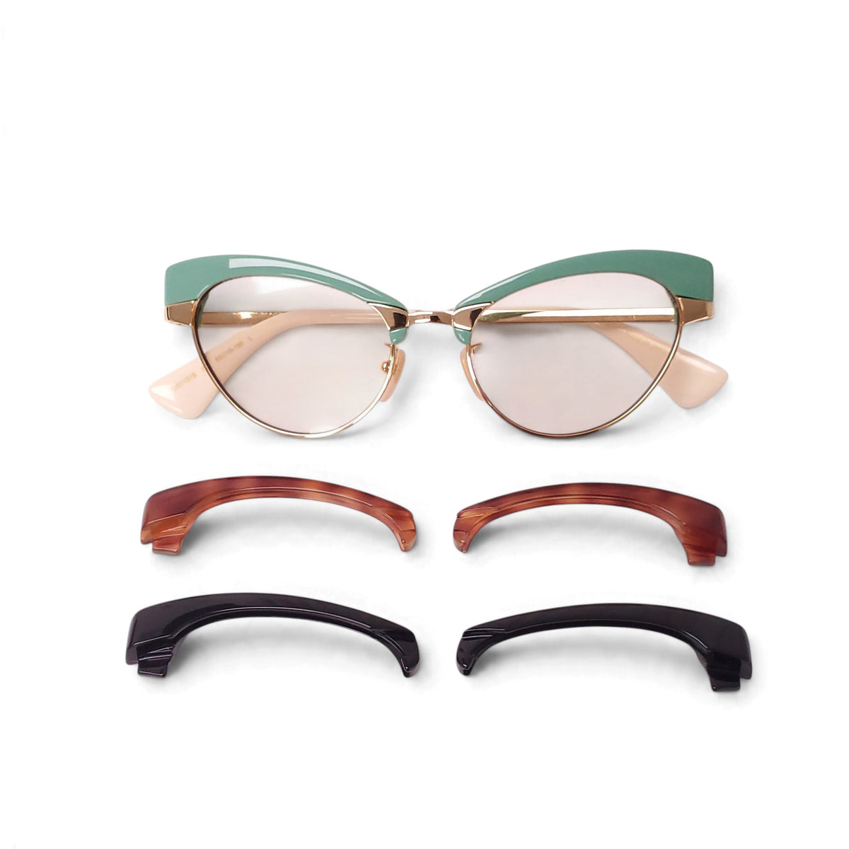 GUCCI CAT EYE SUNGLASSES