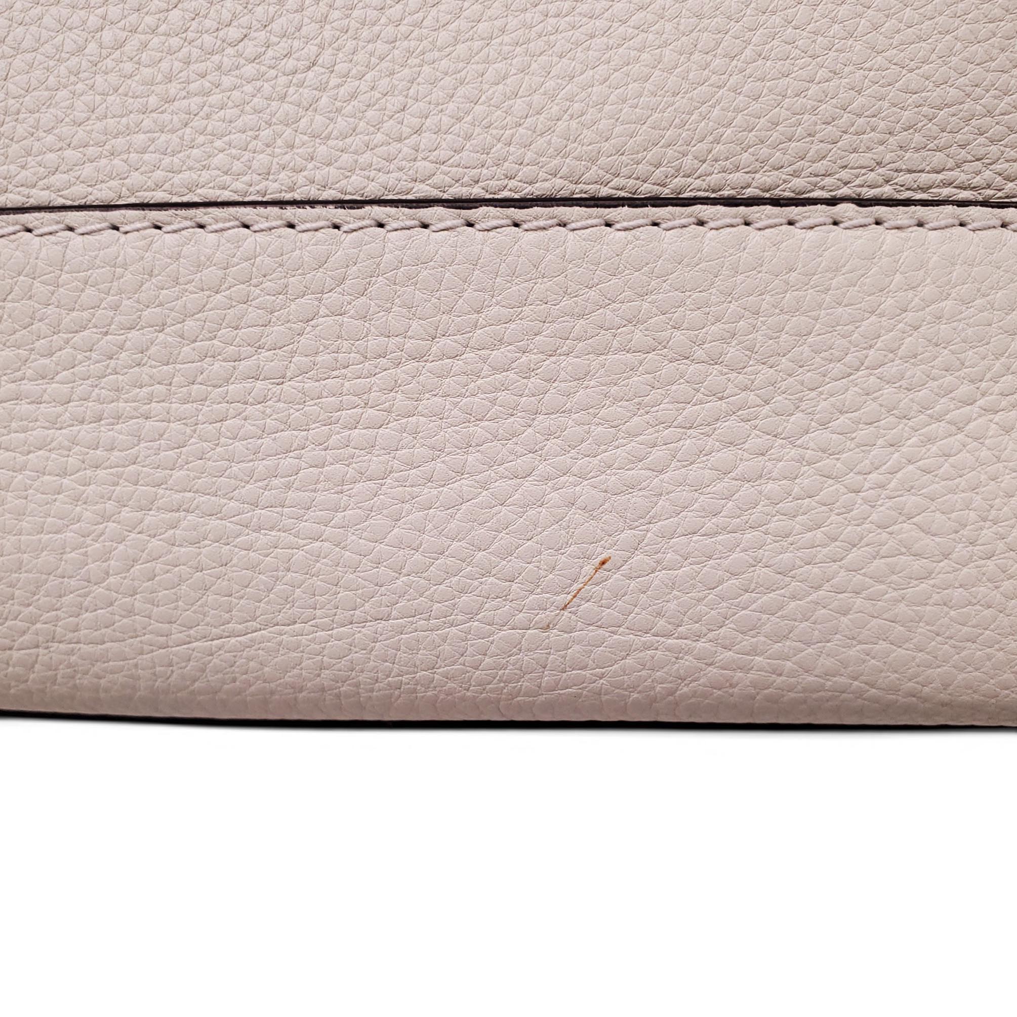 GUCCI CREAM MADISON HANDLE BAG