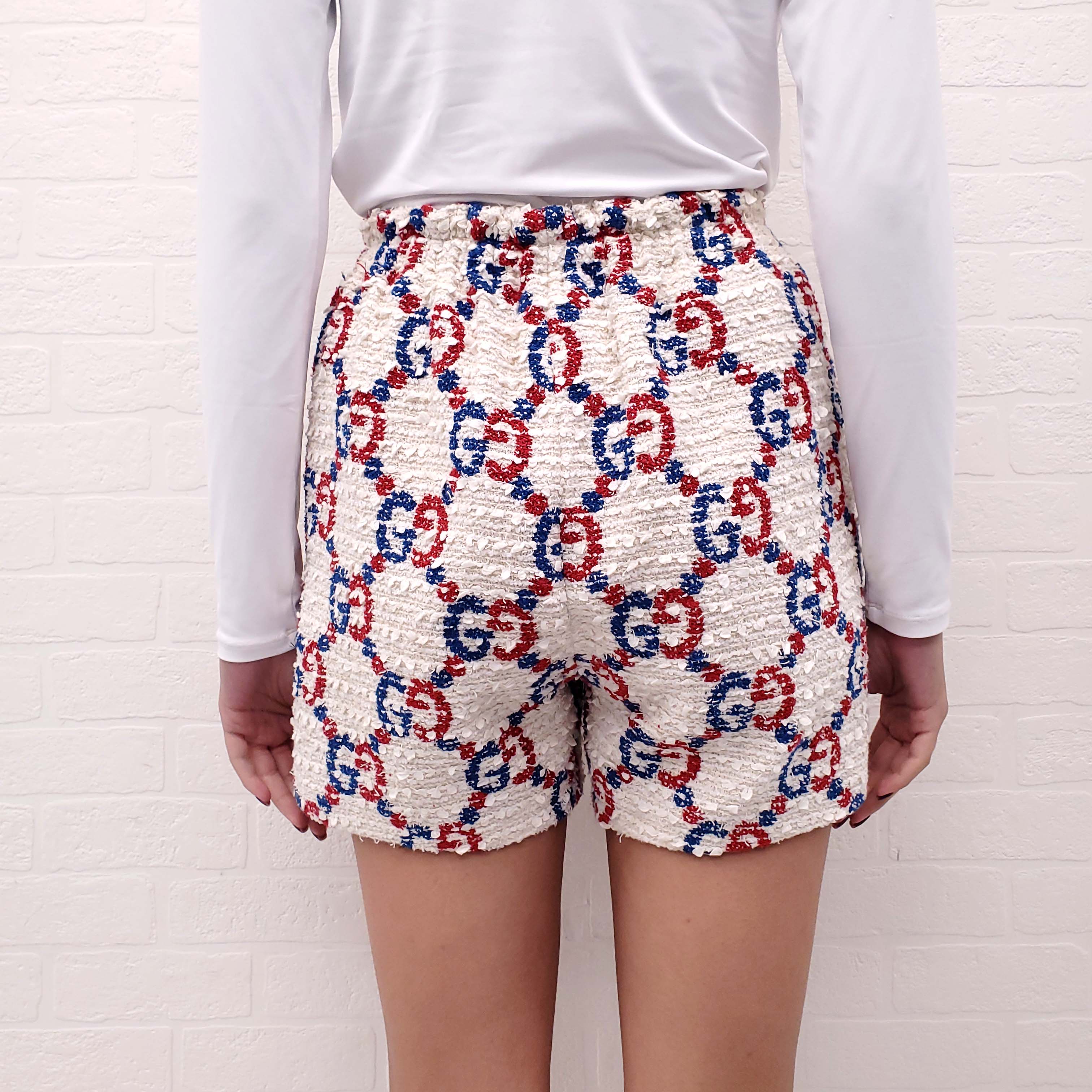 GUCCI CREAM TWEED LOGO SHORTS - SIZE 38