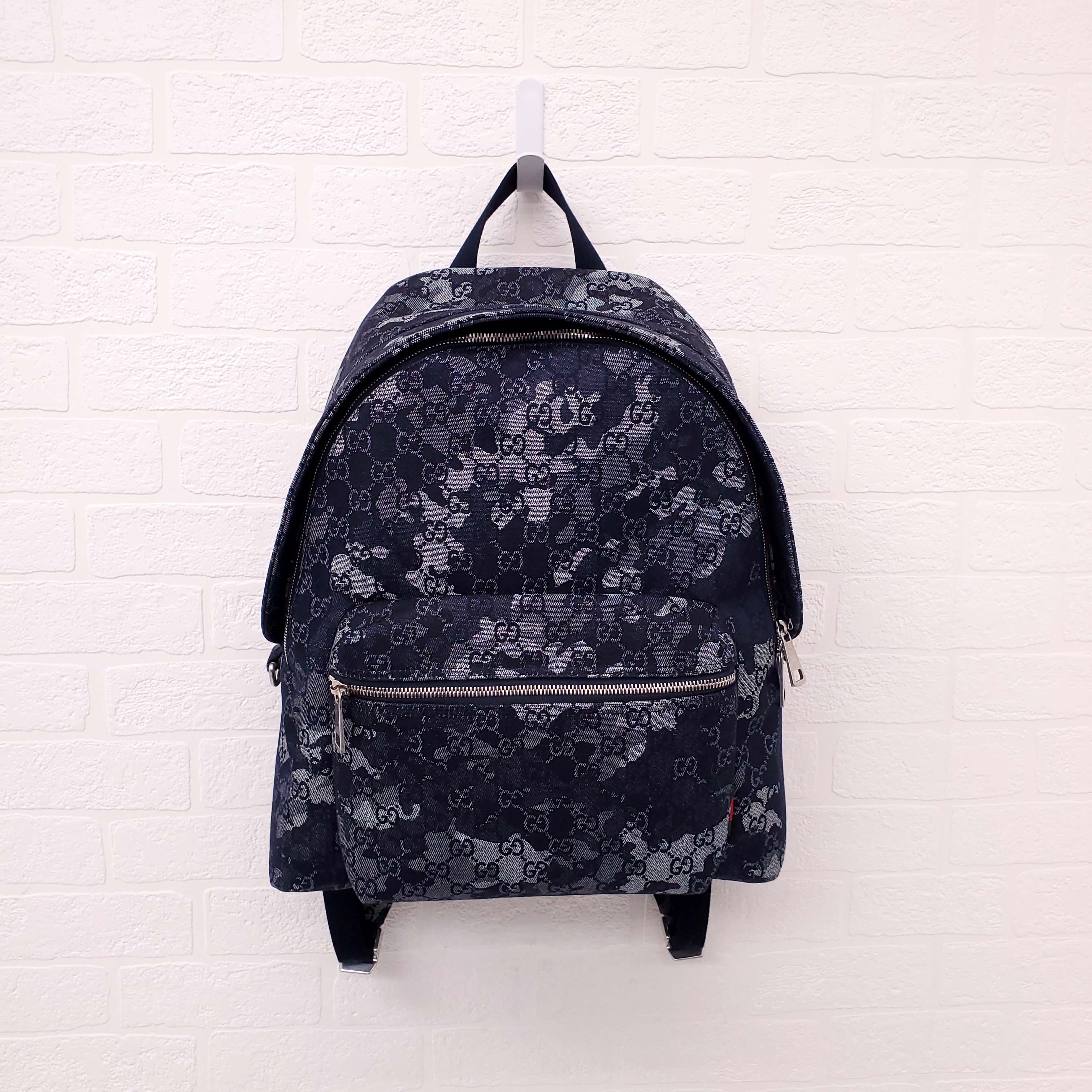 GUCCI GG NAVY BACKPACK