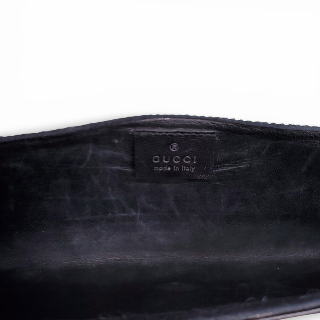 GUCCI GG PATENT LOGO CLUTCH