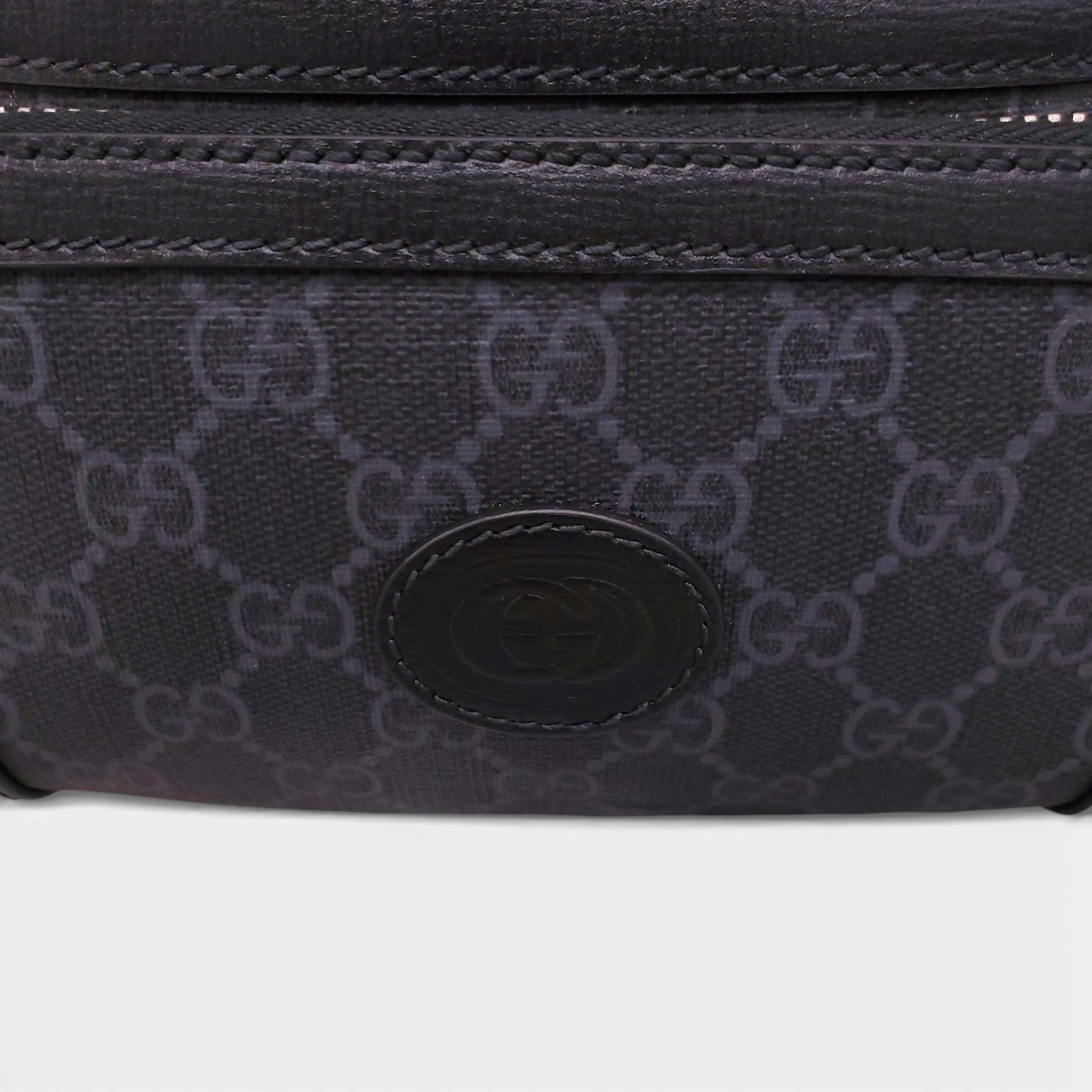 GUCCI GG SUPREME BELT BAG