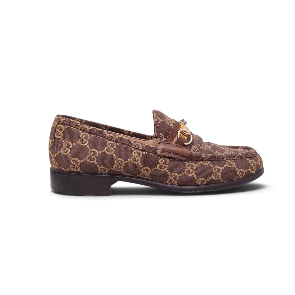 GUCCI LOGO LOAFERS - SIZE 7.5B