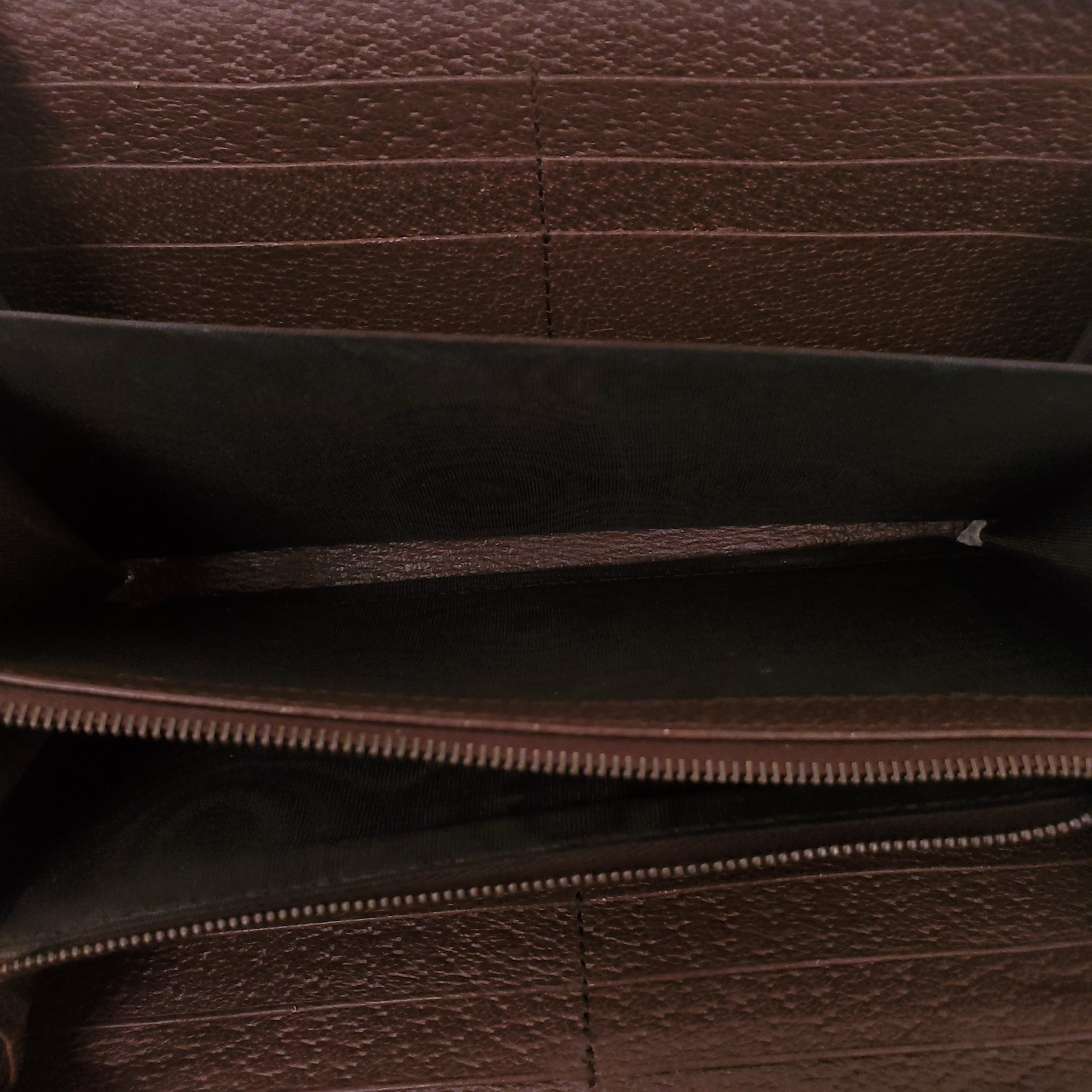 GUCCI MONOGRAM ZIP AROUND WALLET WITH BAMBOO DETAIL
