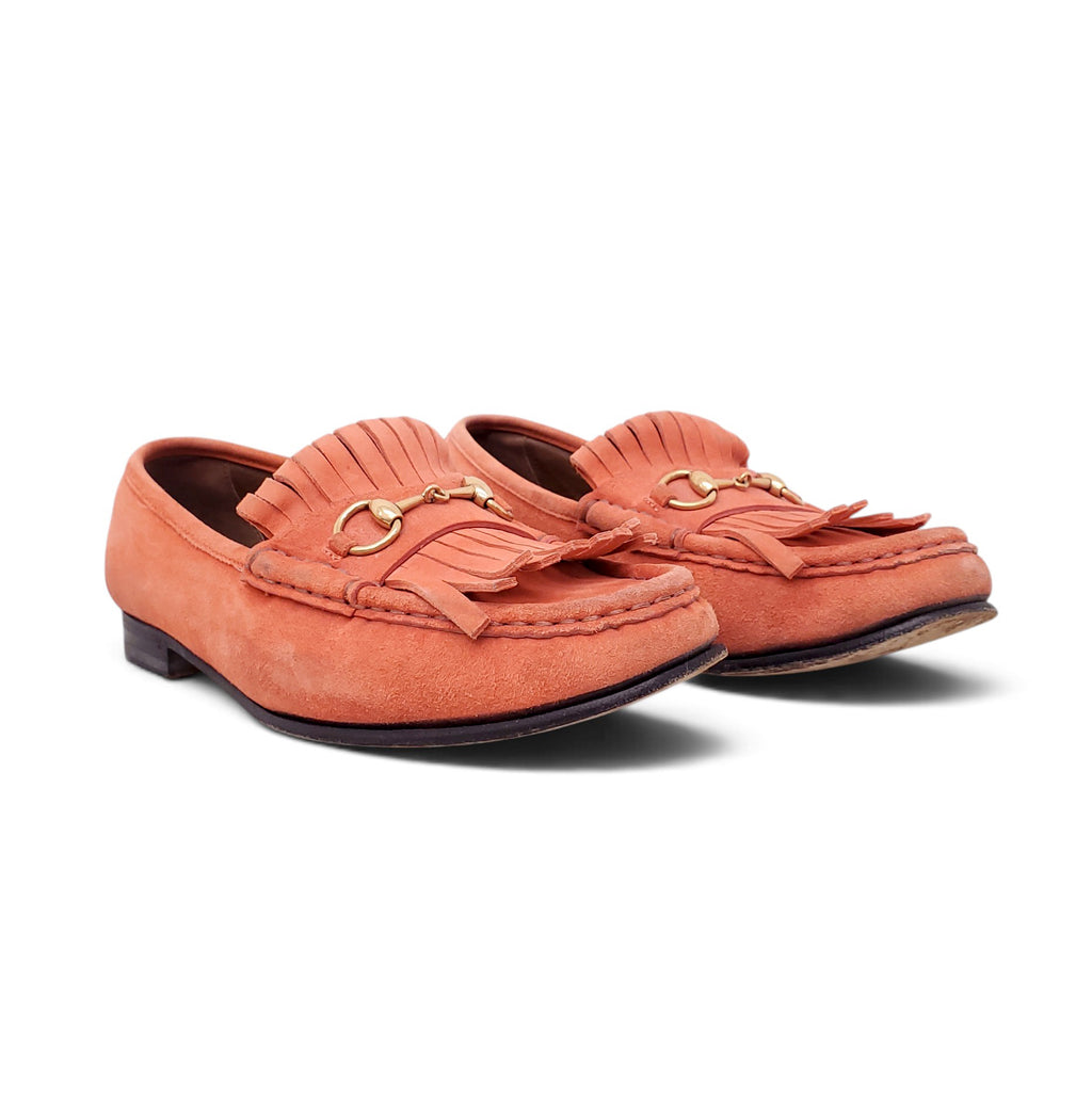 GUCCI ORANGE SUEDE LOAFERS WITH TASSEL DETAILS - SIZE 38.5