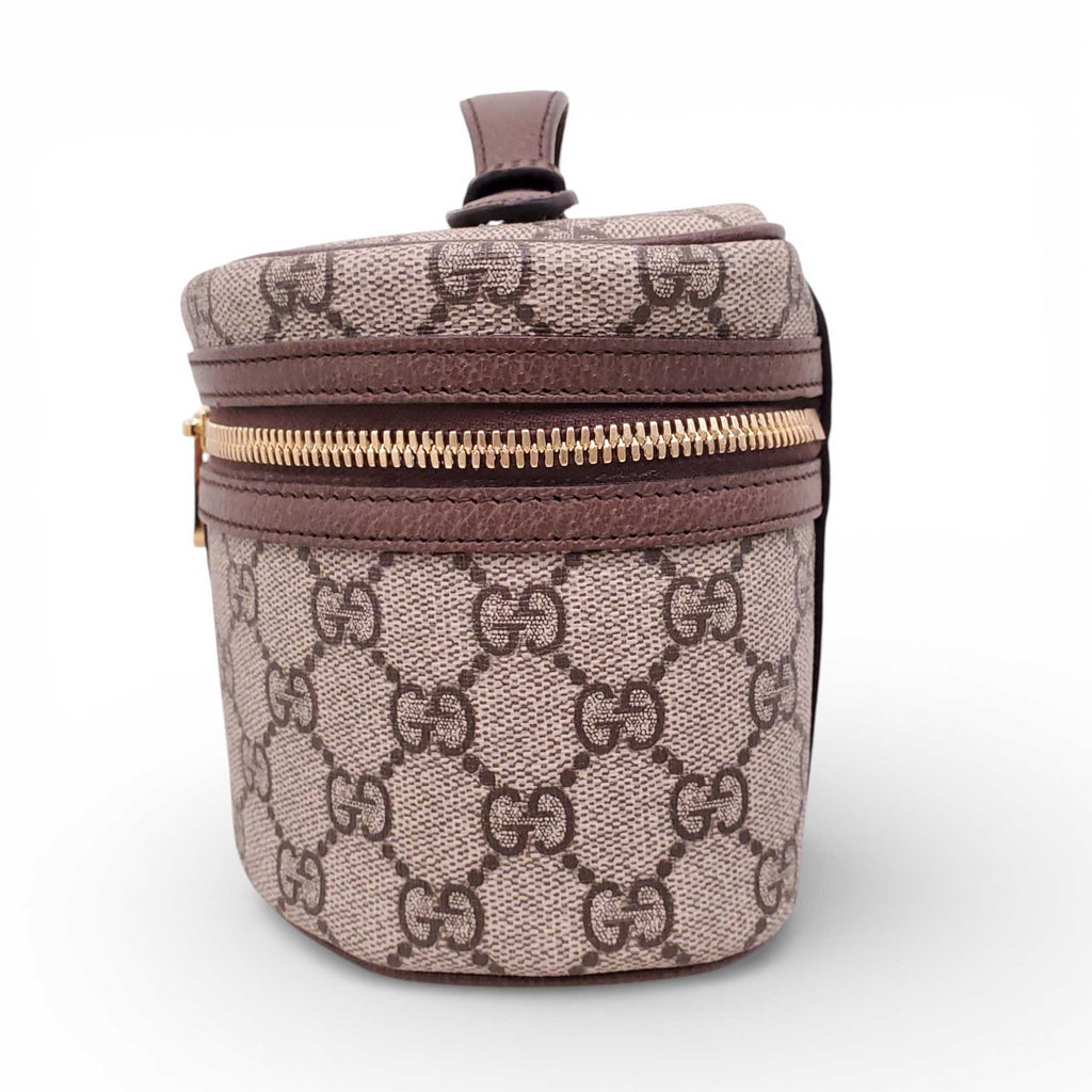 GUCCI VANITY CASE