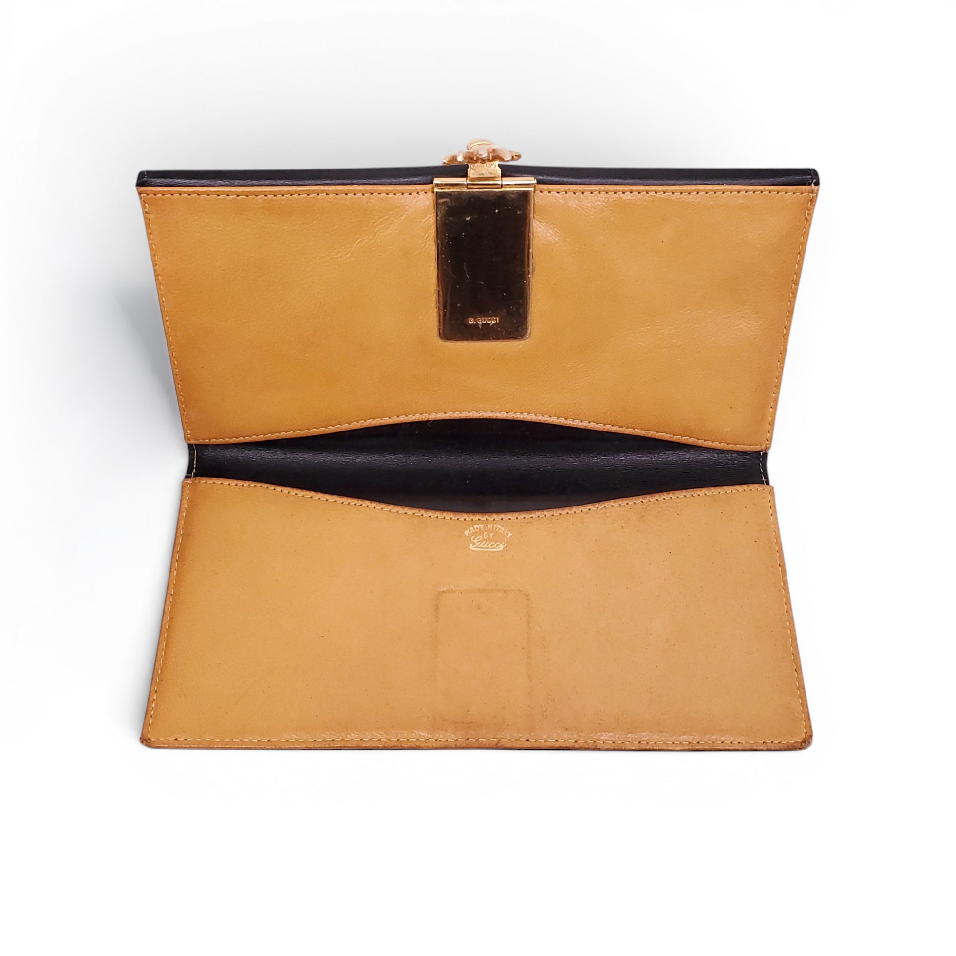 GUCCI VINTAGE LEATHER HAND CLASP WALLET