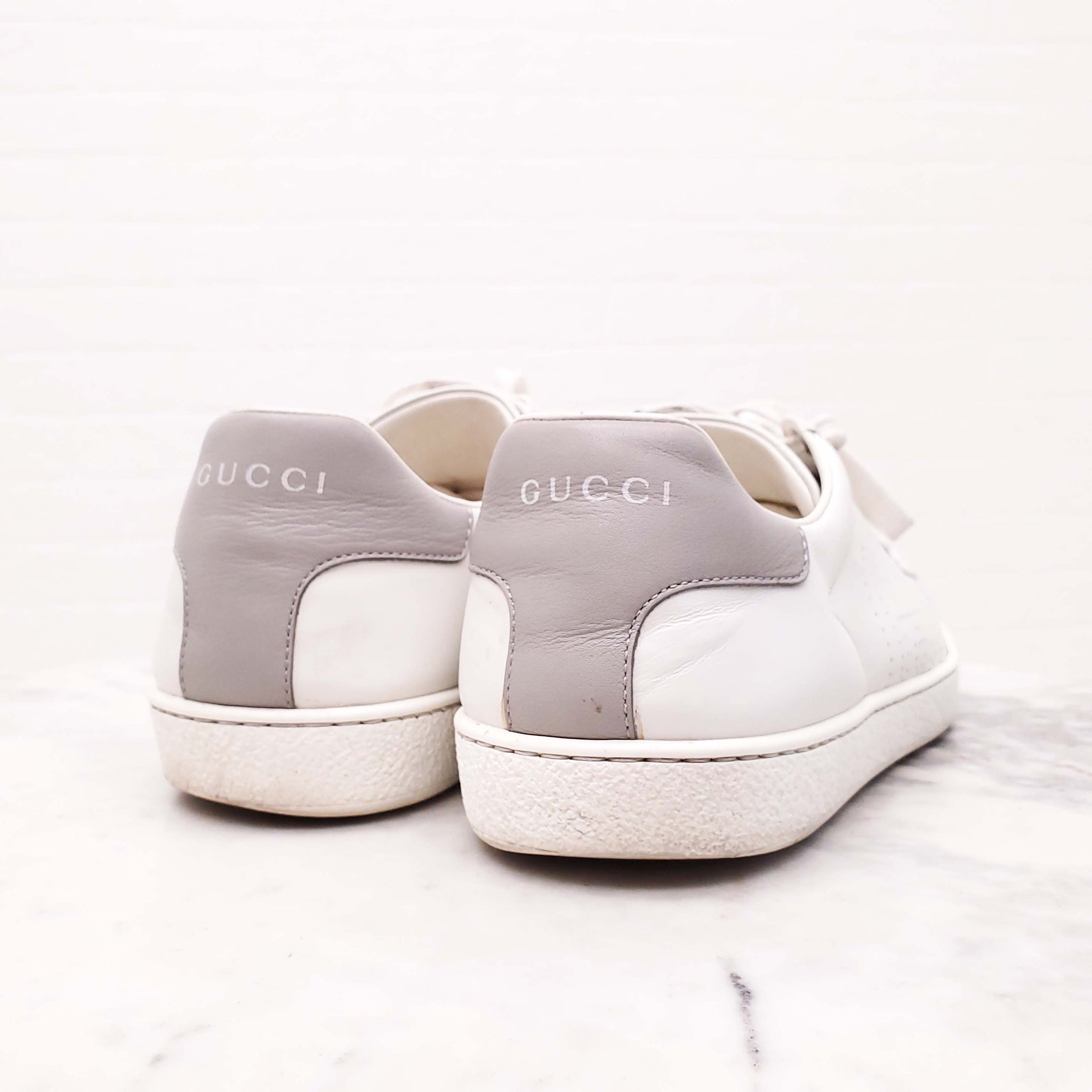 GUCCI WHITE PERFORATED LOGO SNEAKERS - SIZE 42 – Rewind Couture