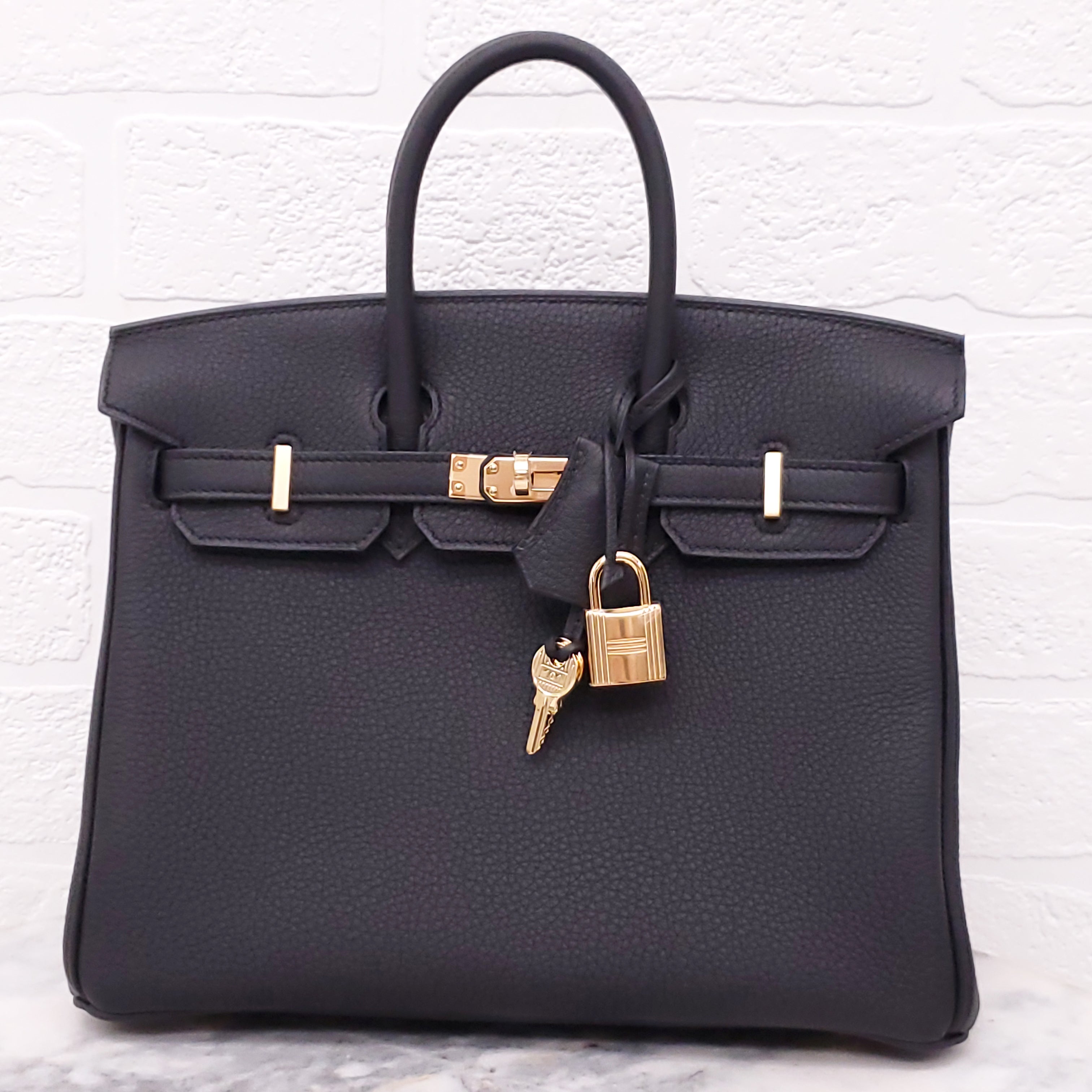 HERMÈS 2024 NOIR VEAU TOGO BIRKIN 25