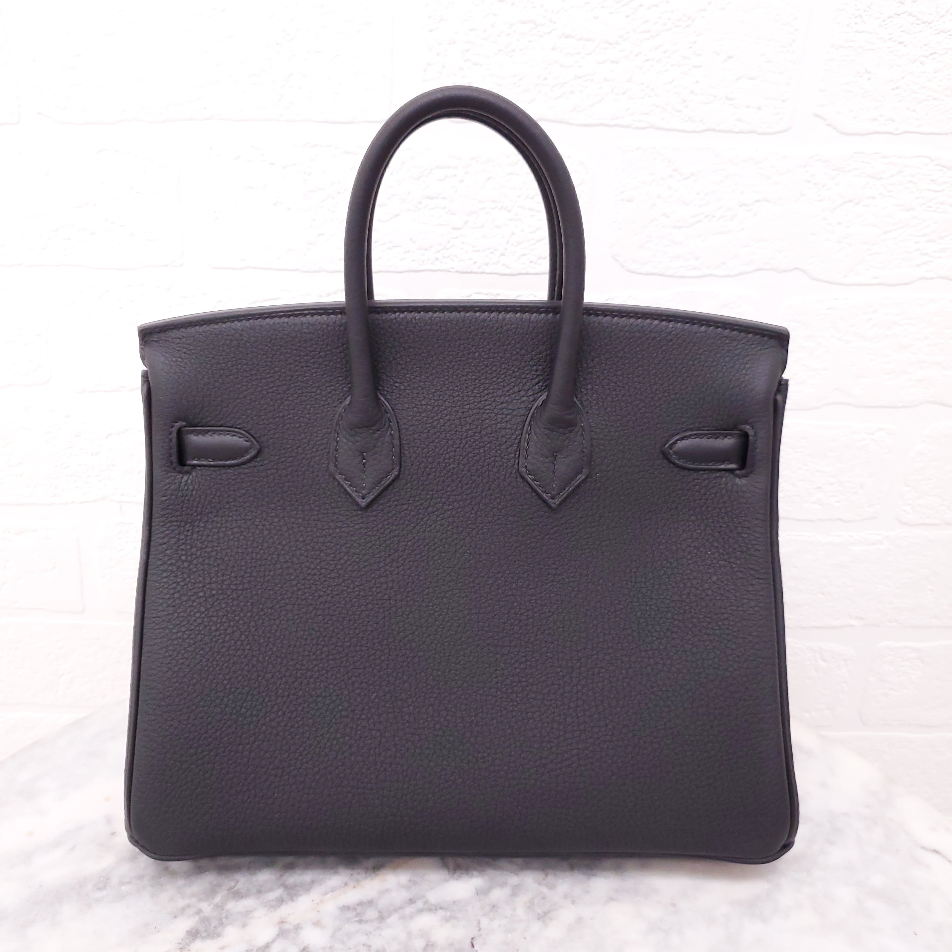 HERMÈS 2024 NOIR VEAU TOGO BIRKIN 25