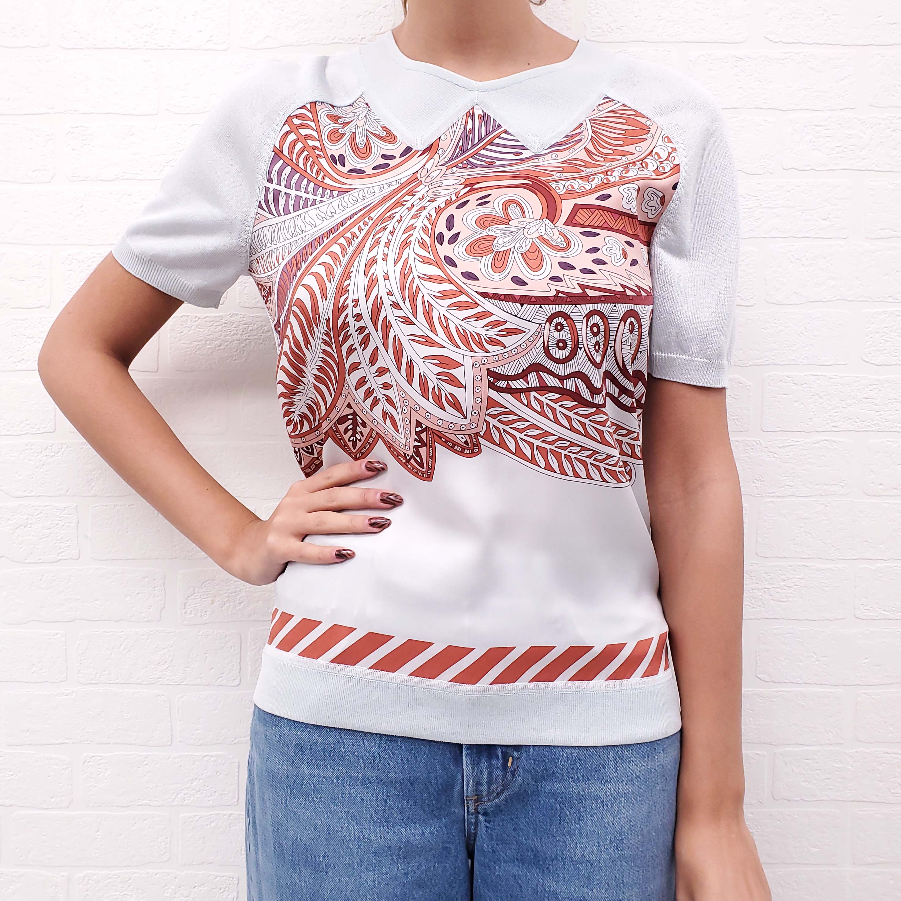 HERMÈS LIGHT BLUE SHORT SLEEVE SILK PATTERNED SWEATER - SIZE 36