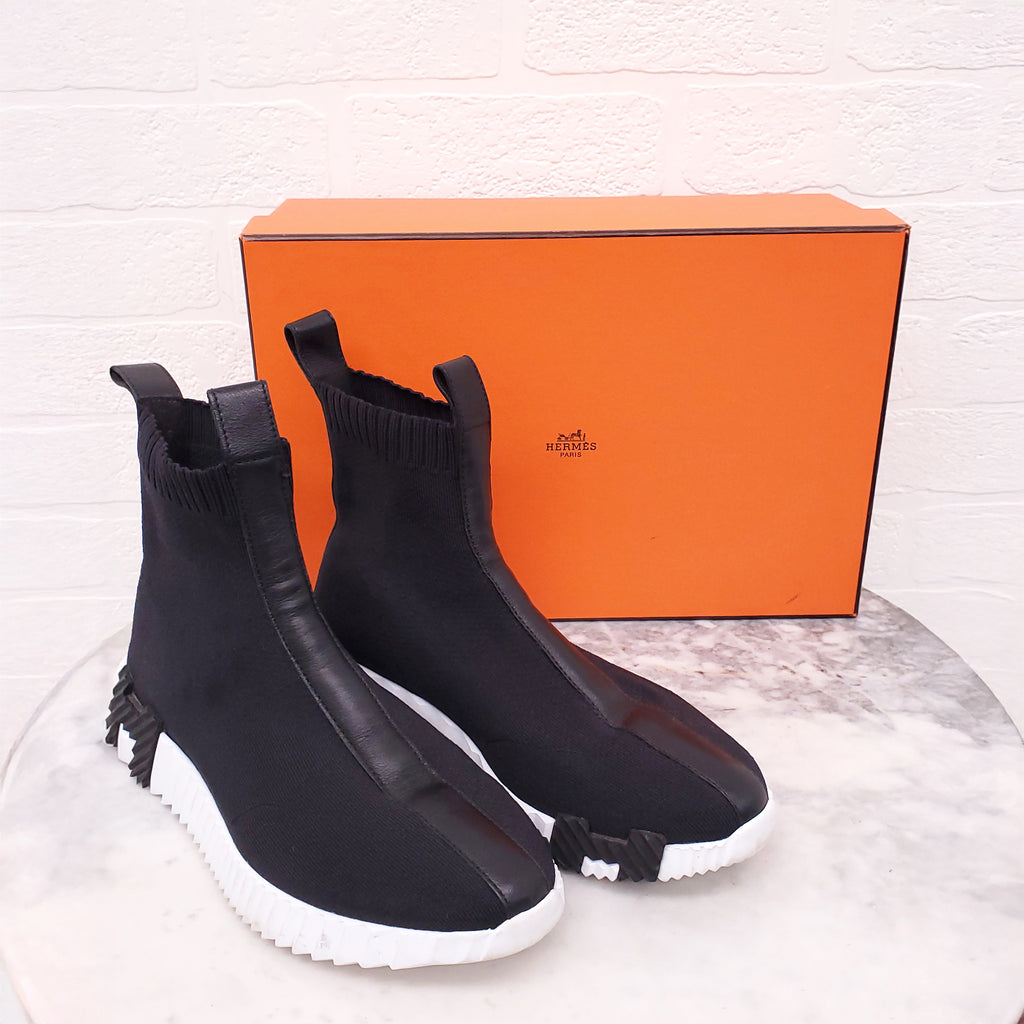 HERMÈS BLACK 'FUN SNEAKER' - SIZE 35