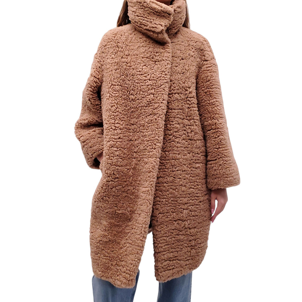 HERMÈS CAMEL HAIR TEDDY COAT - SIZE 38 (OVERSIZED)