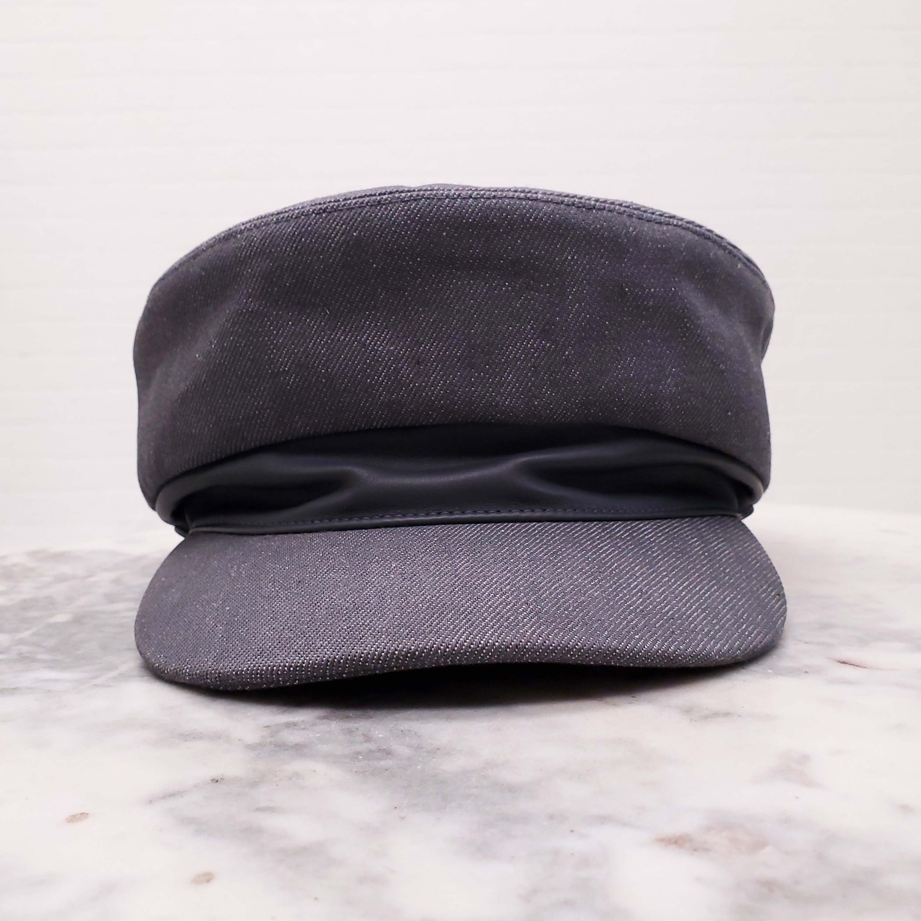 HERMÈS GREY NEWSBOY HAT WITH LEATHER
