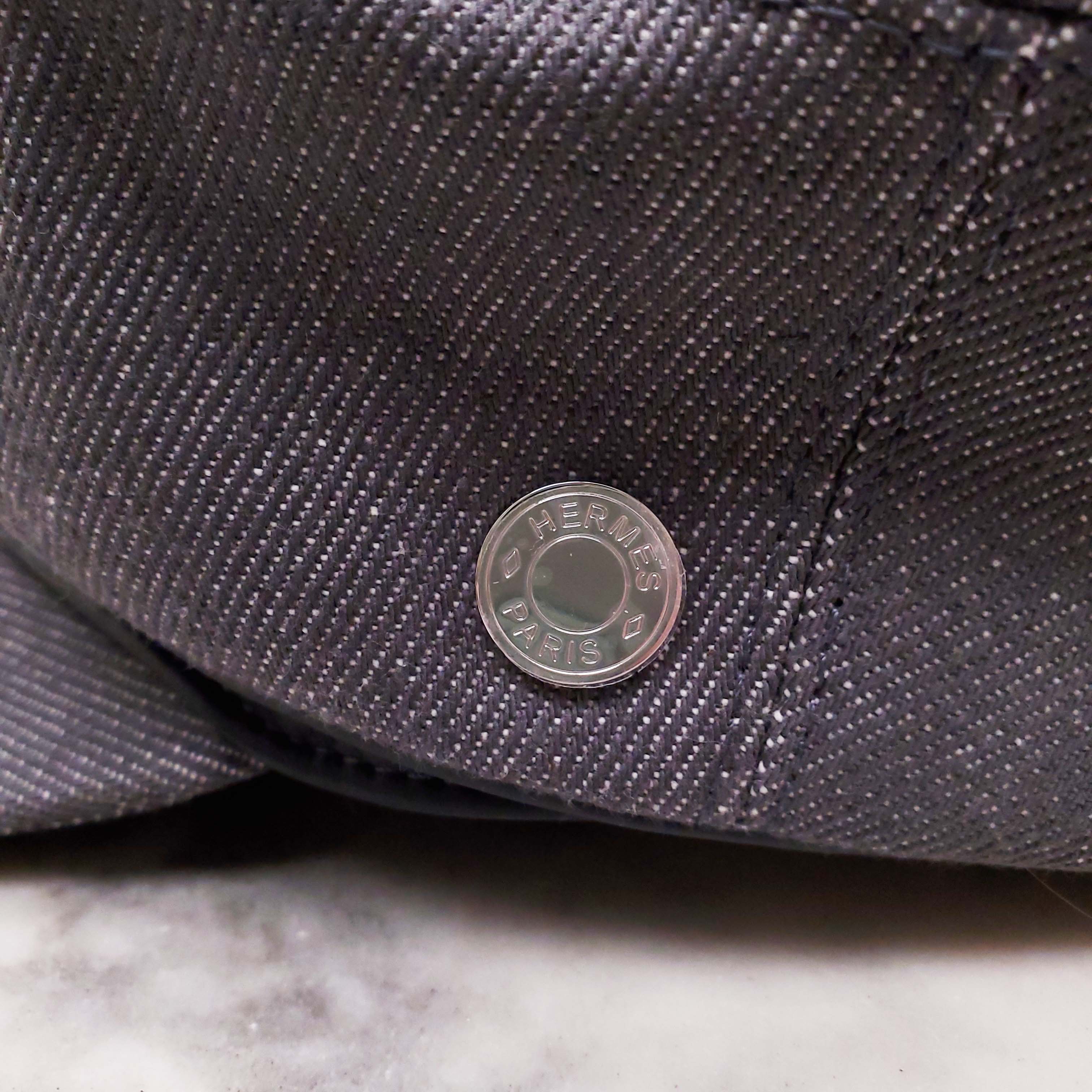 HERMÈS GREY NEWSBOY HAT WITH LEATHER