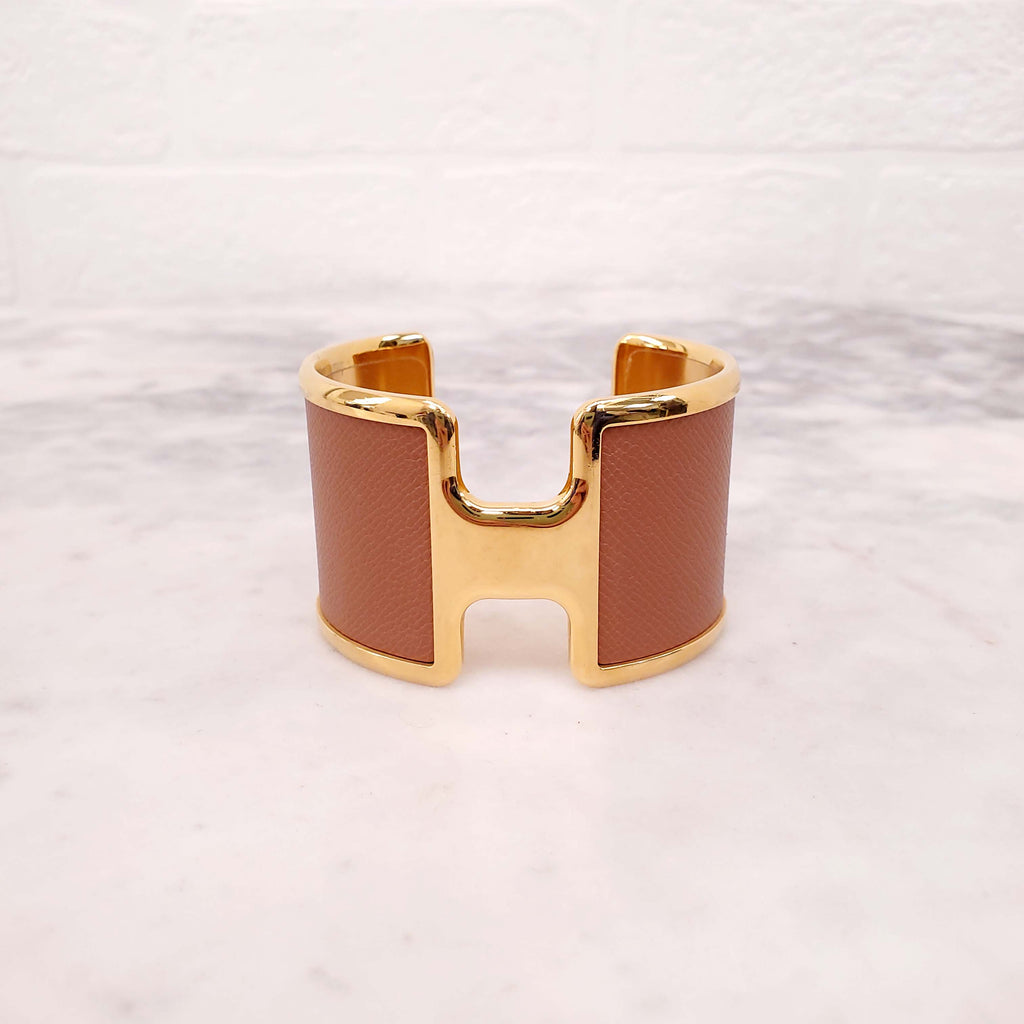 HERMÈS LEATHER 'OLYMPE' CUFF BRACELET