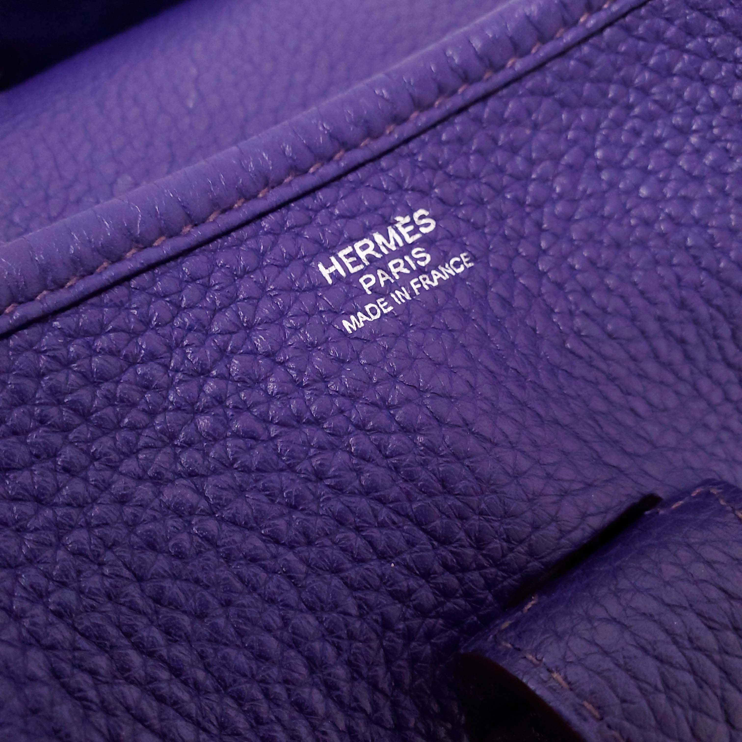 HERMÈS PURPLE IRIS CLEMENCE LEATHER EVELYNE III PM BAG