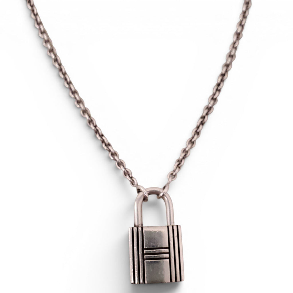 HERMÈS SILVER LOCK NECKLACE