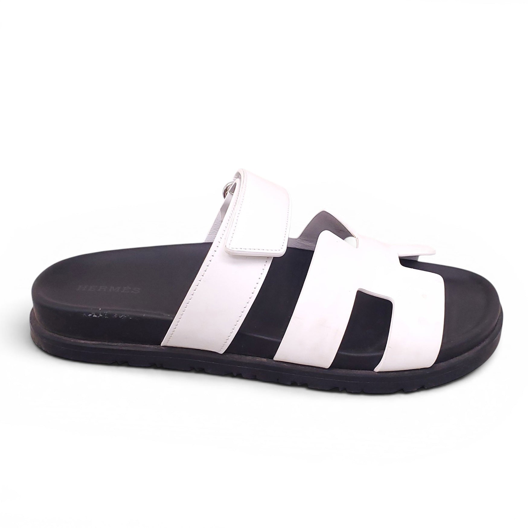 HERMÈS WHITE CHYPRE SANDALS - SIZE 39