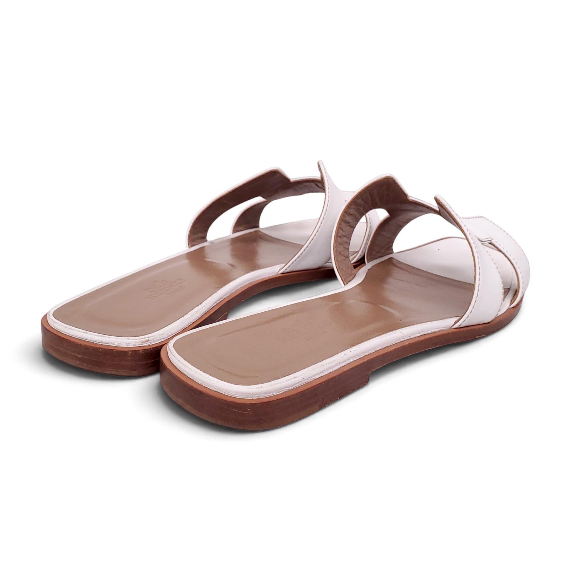 HERMES WHITE ORAN SANDALS - SIZE 39.5