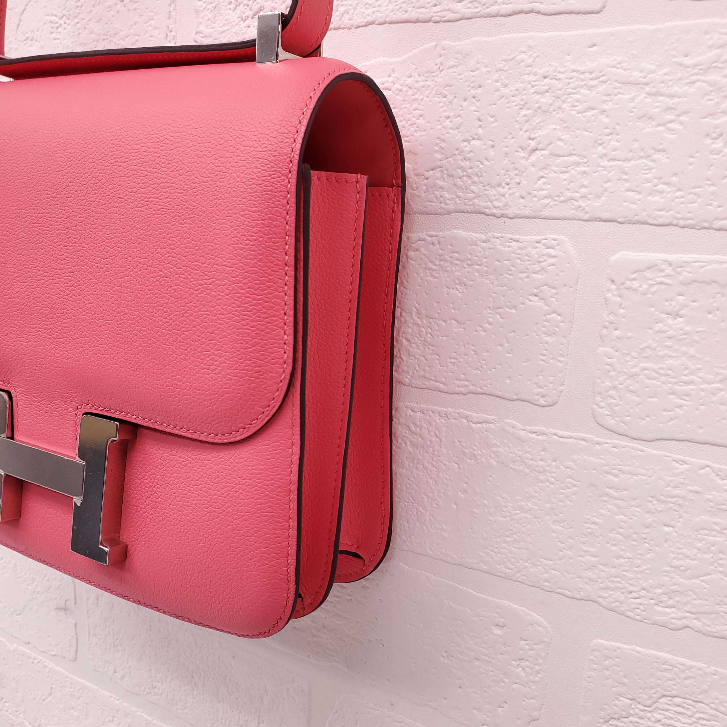 HERMÈS 'CONSTANCE 24' IN ROSE AZALEA EVERCOLOR