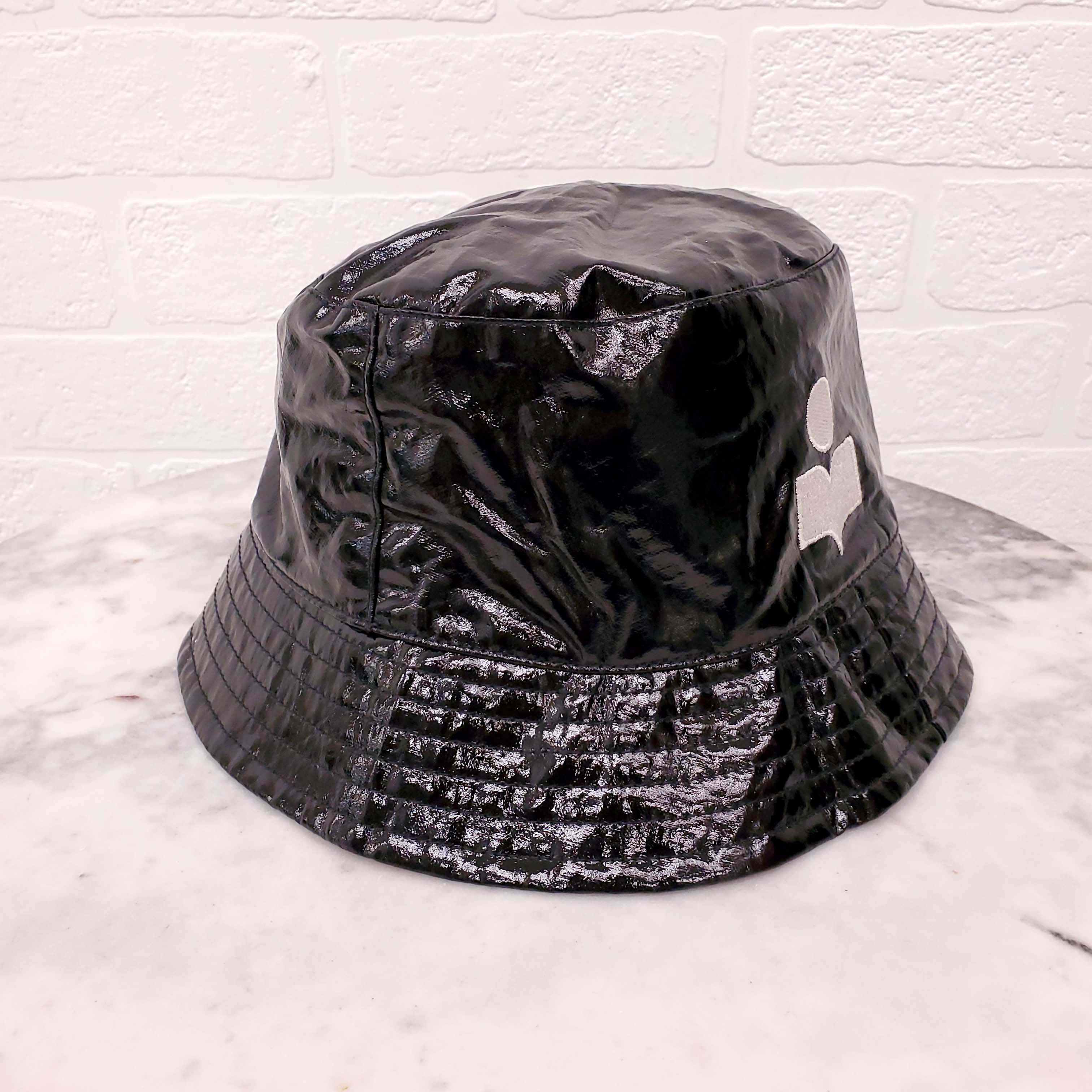 ISABEL MARANT BLACK PATENT LOGO BUCKET HAT - SIZE 58