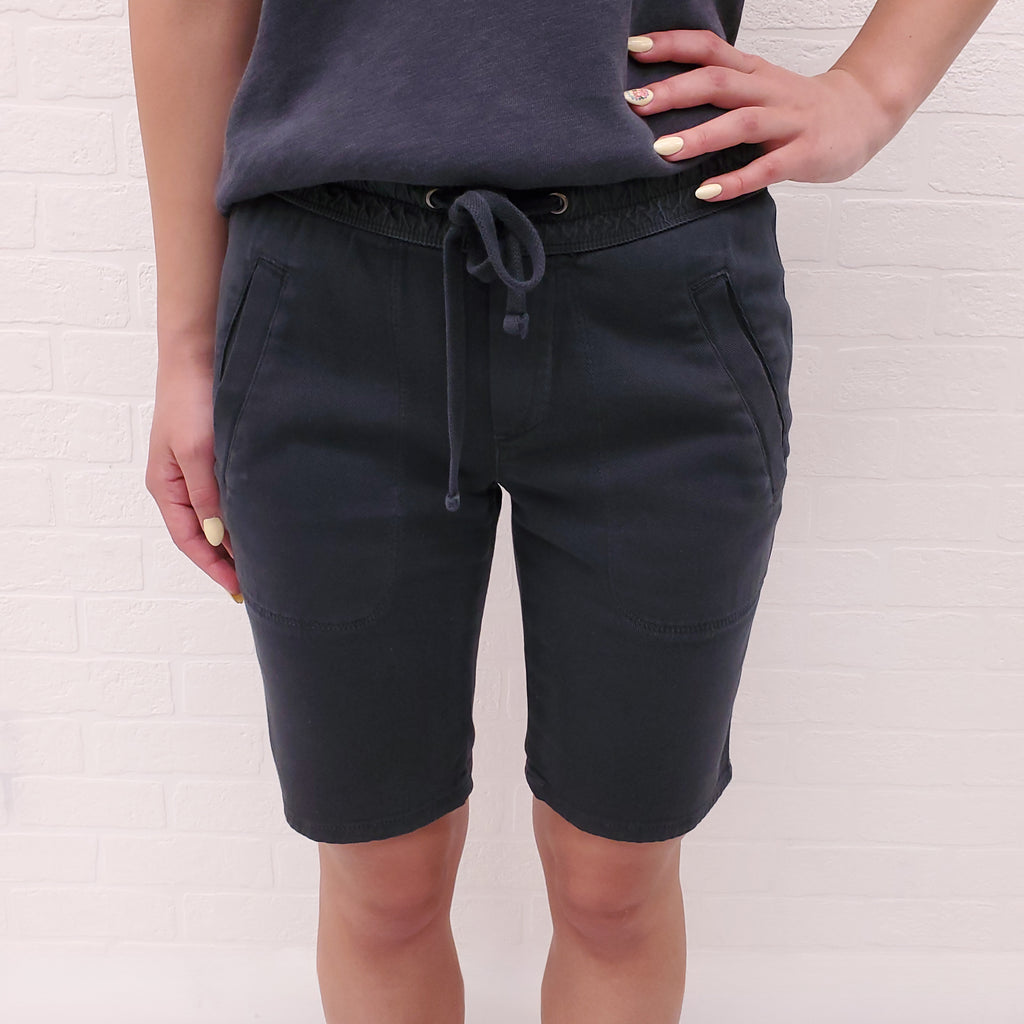 JAMES PERSE DARK GREY CARGO SHORTS - SIZE 0/XS