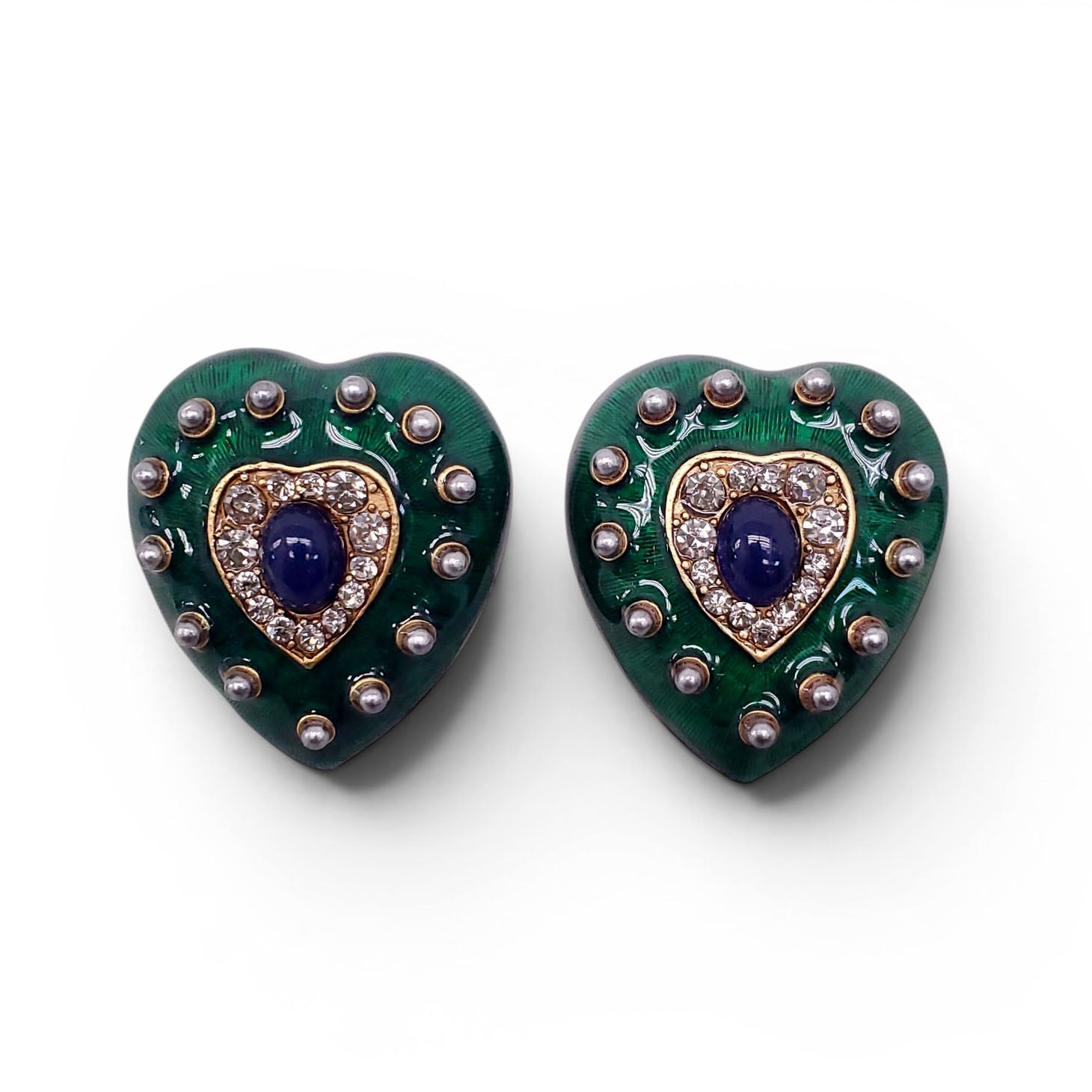 JAY S HUGH VINTAGE GREEN HEART CLIP-ON EARRINGS