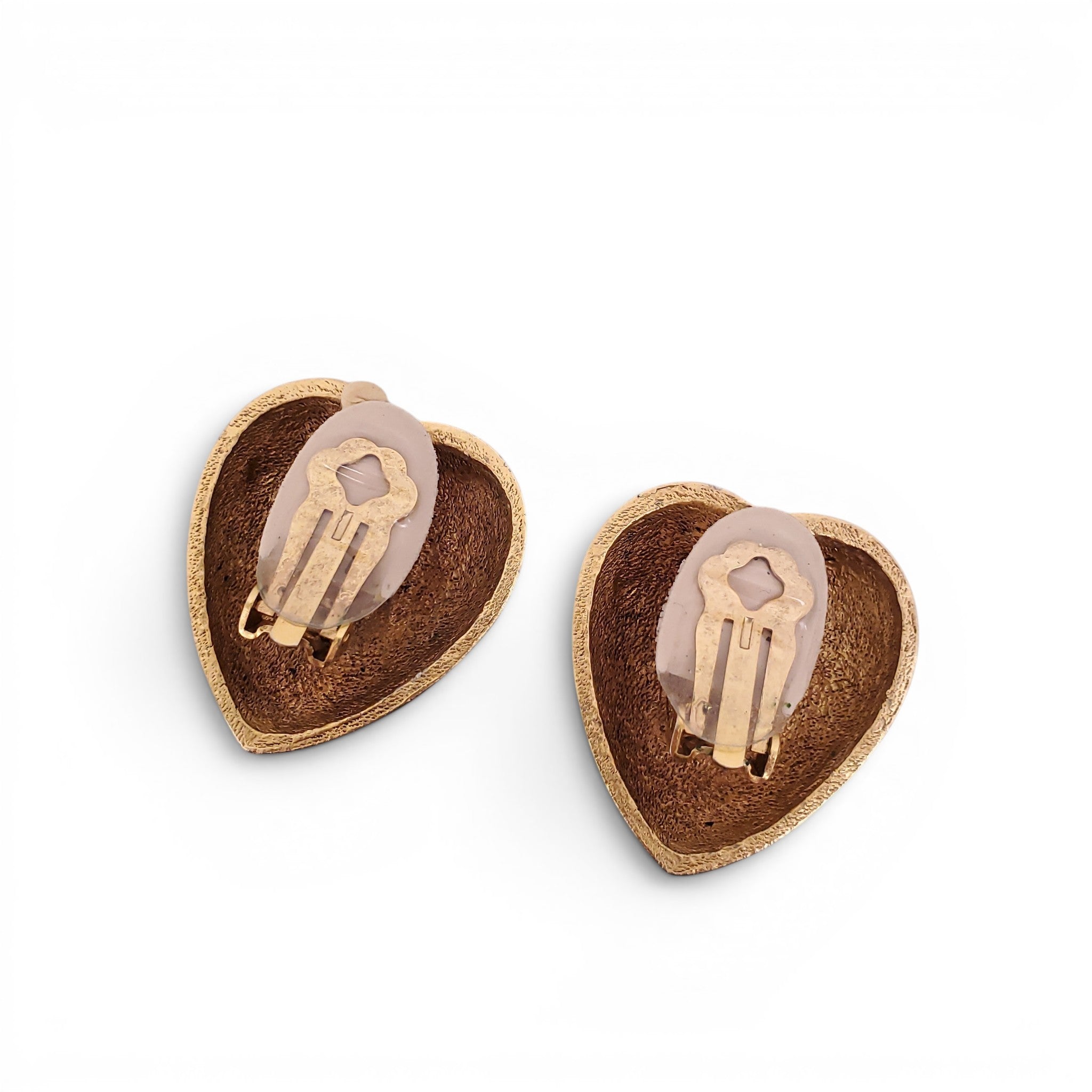JAY S HUGH VINTAGE GREEN HEART CLIP-ON EARRINGS
