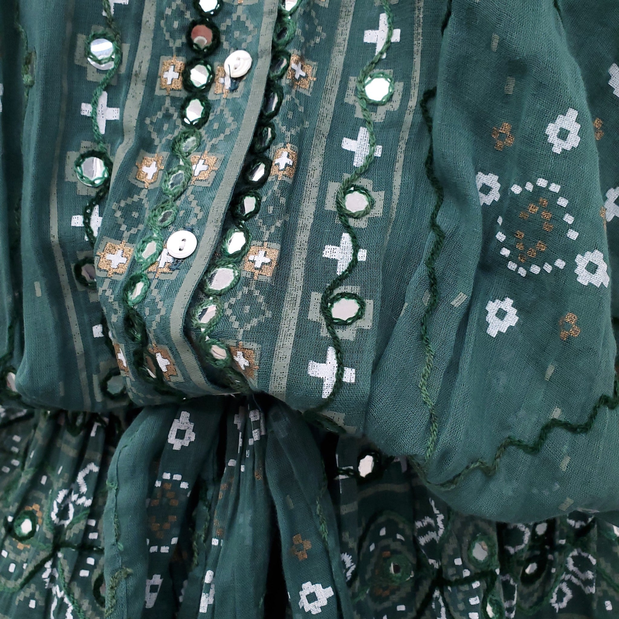 JULIET DUNN GREEN PATTERNED MIRROR-EMBELLISHED DRESS - SIZE 3 (M/L)