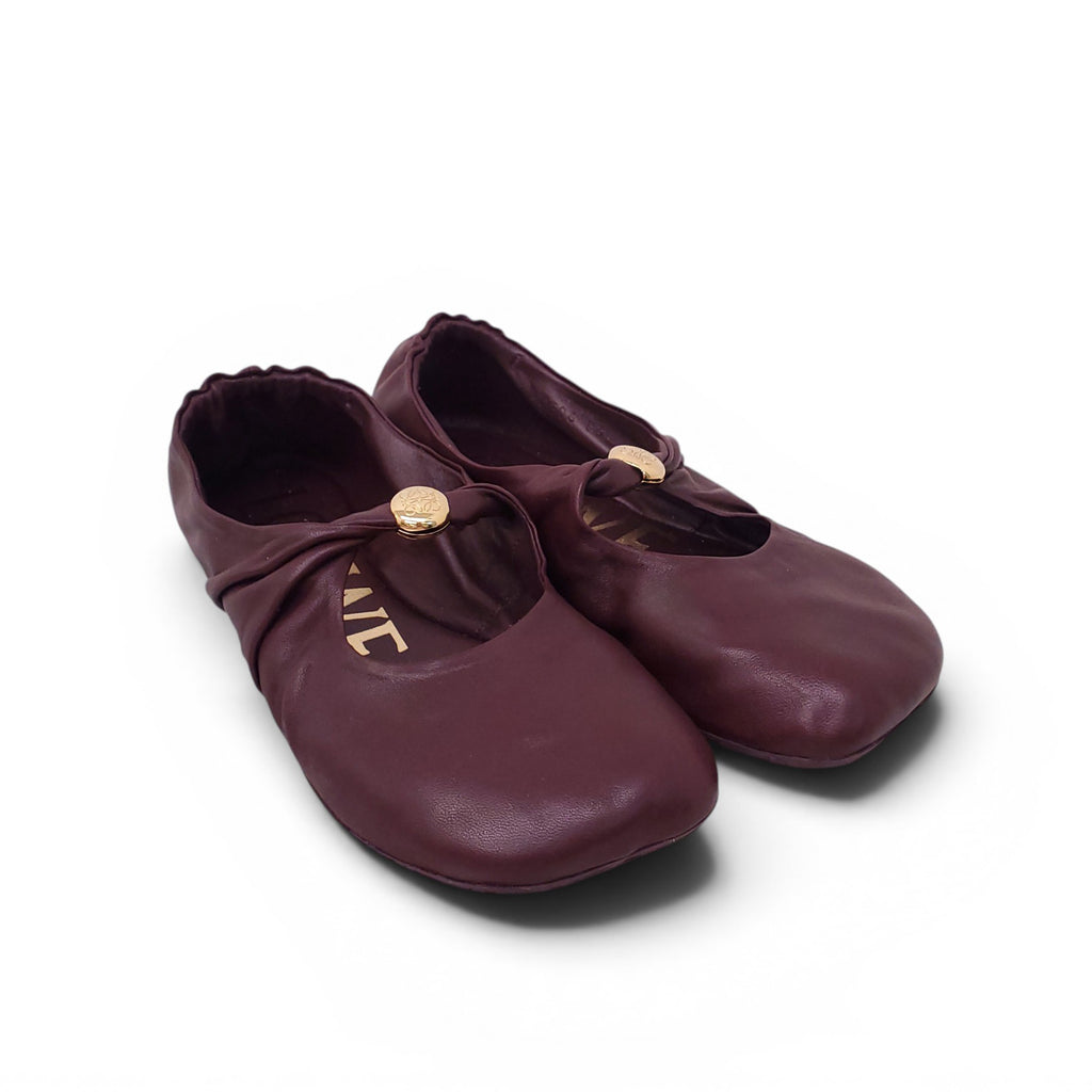 LOEWE MAROON LEATHER FLATS WITH GOLD ANAGRAM LOGO - SIZE 36