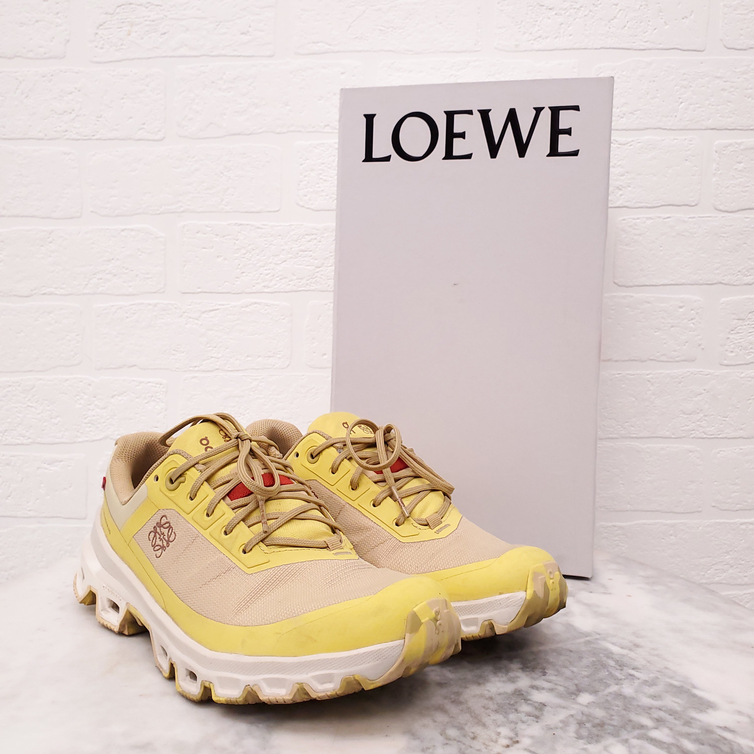 LOEWE YELLOW SNEAKERS X CLOUDTILT SNEAKERS - SIZE 36.5