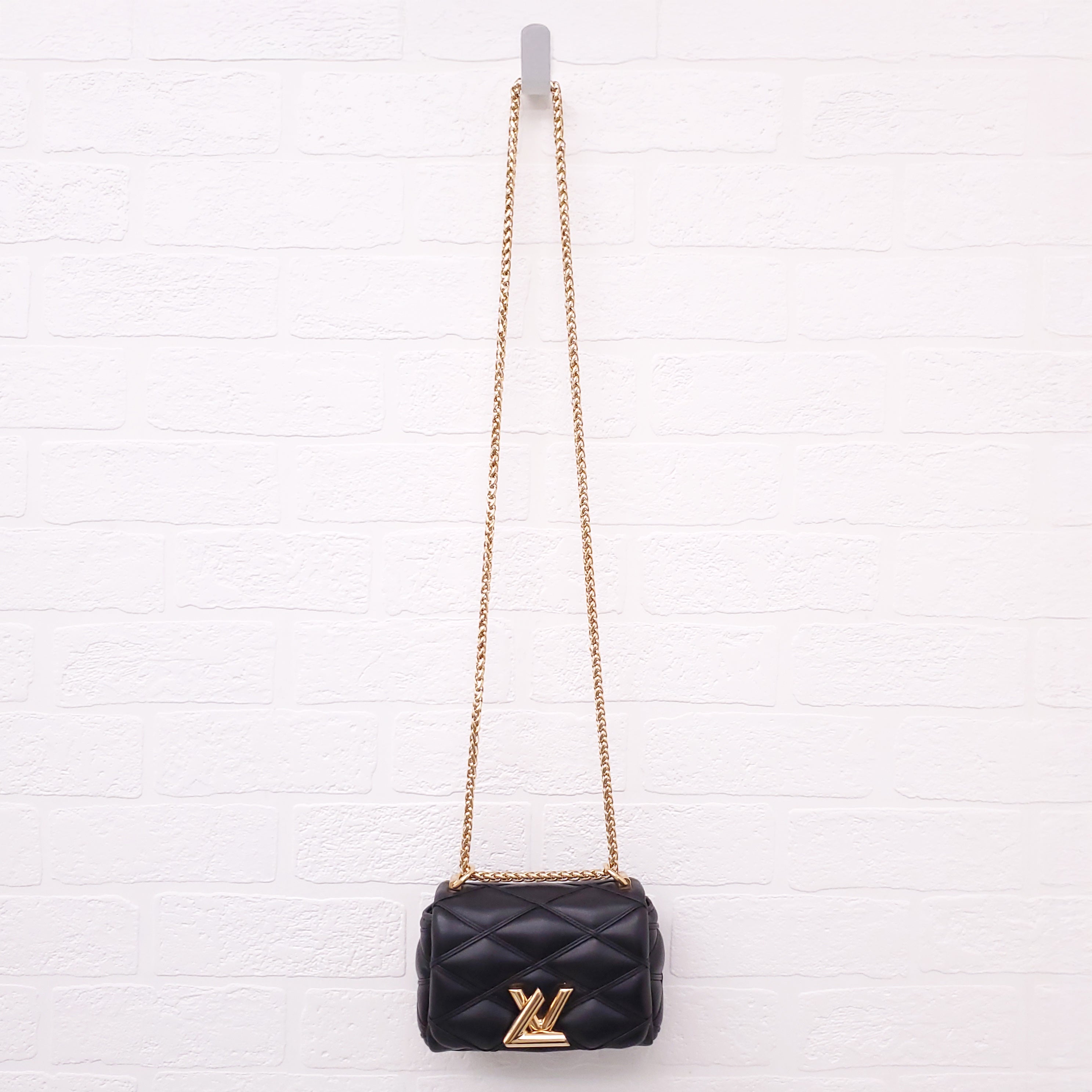 LOUIS VUITTON BLACK LEATHER MALLETAGE G0-14 PICO BAG