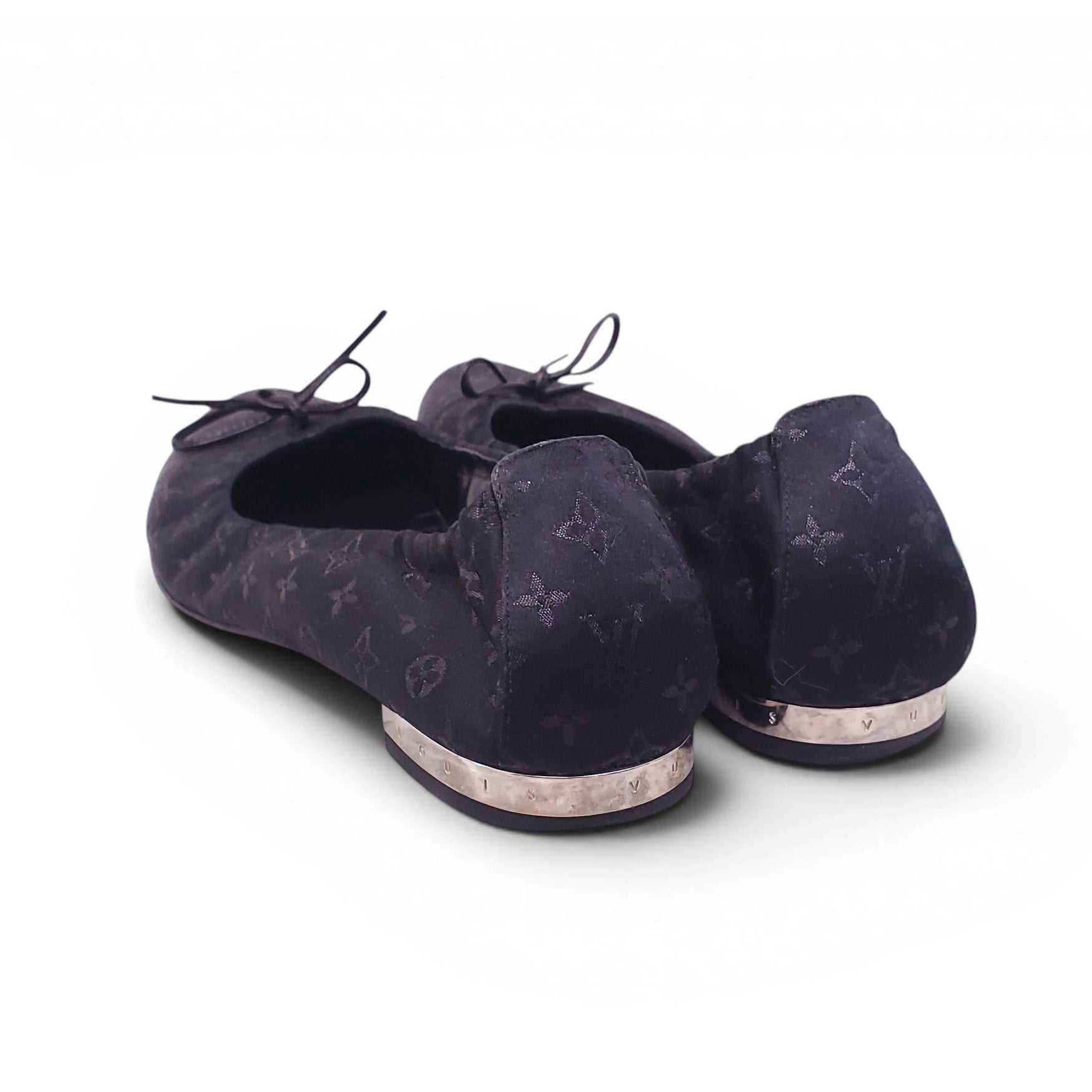 LOUIS VUITTON BLACK LOGO BALLET FLATS - SIZE 38