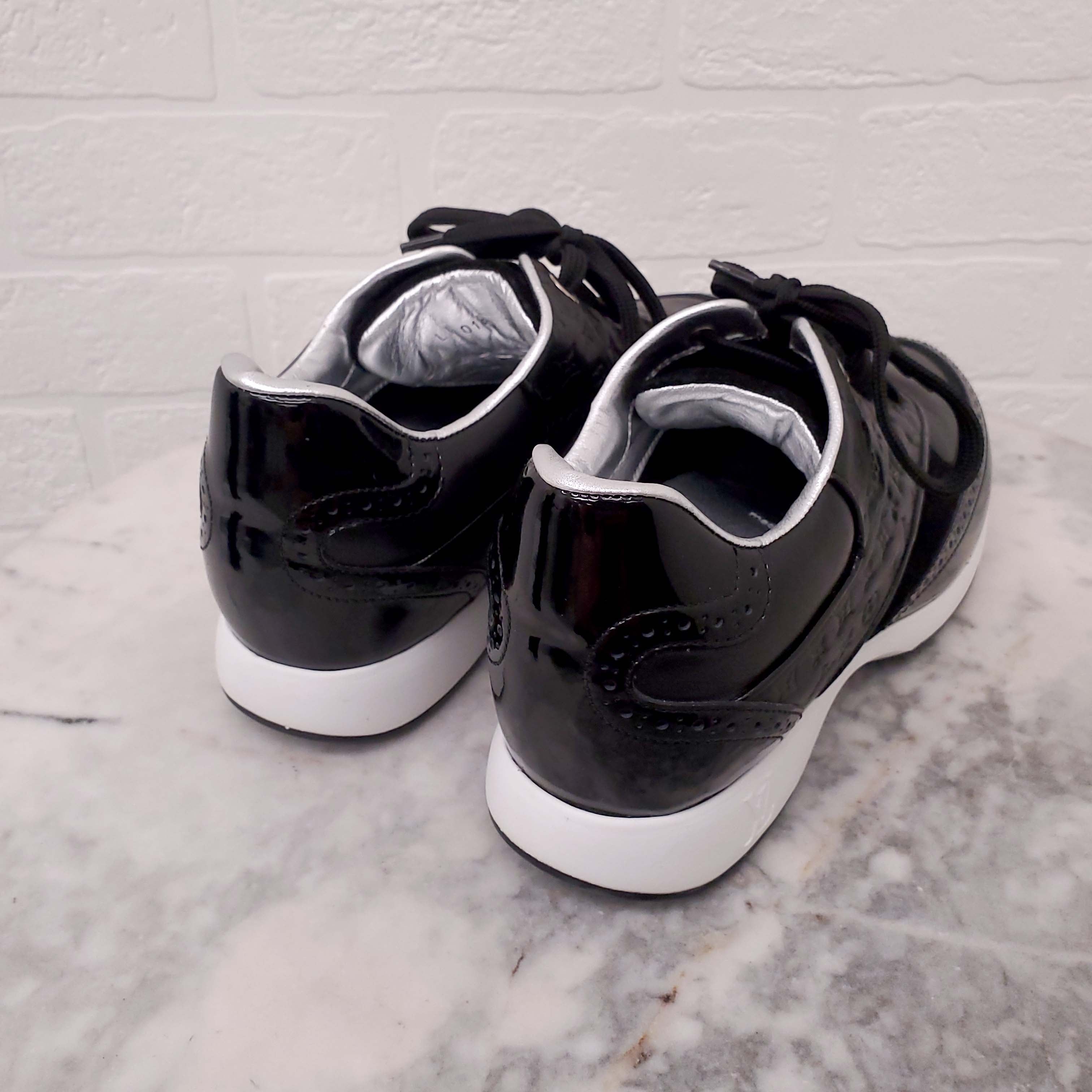 LOUIS VUITTON BLACK LOGO SNEAKERS - SIZE 35.5